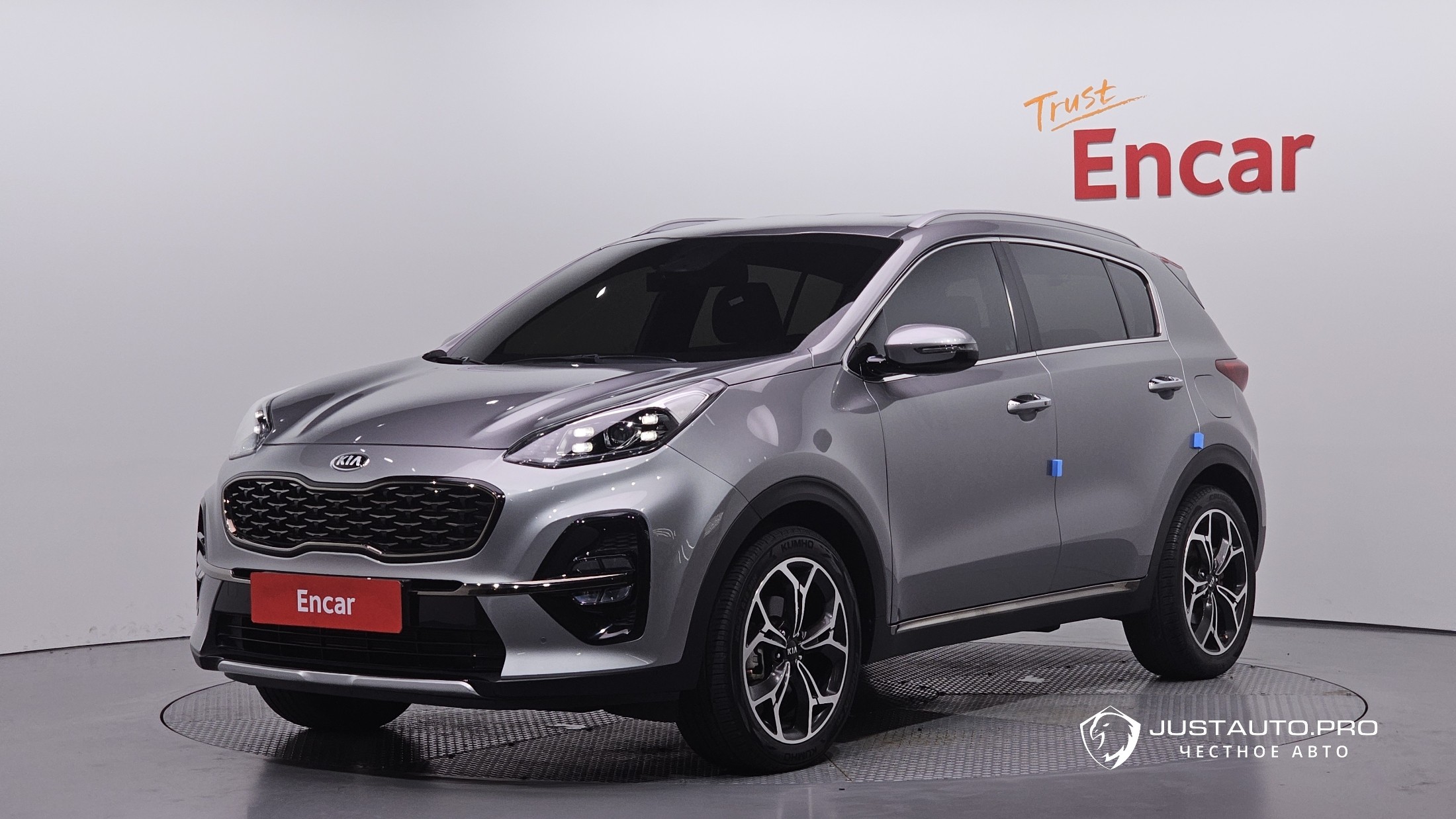 Автомобиль Kia Sportage