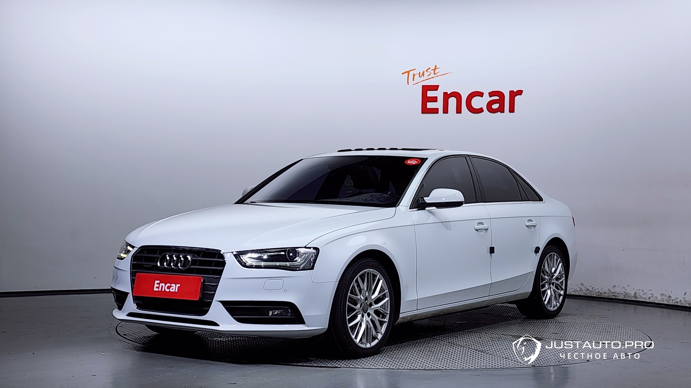 Автомобиль Audi A4