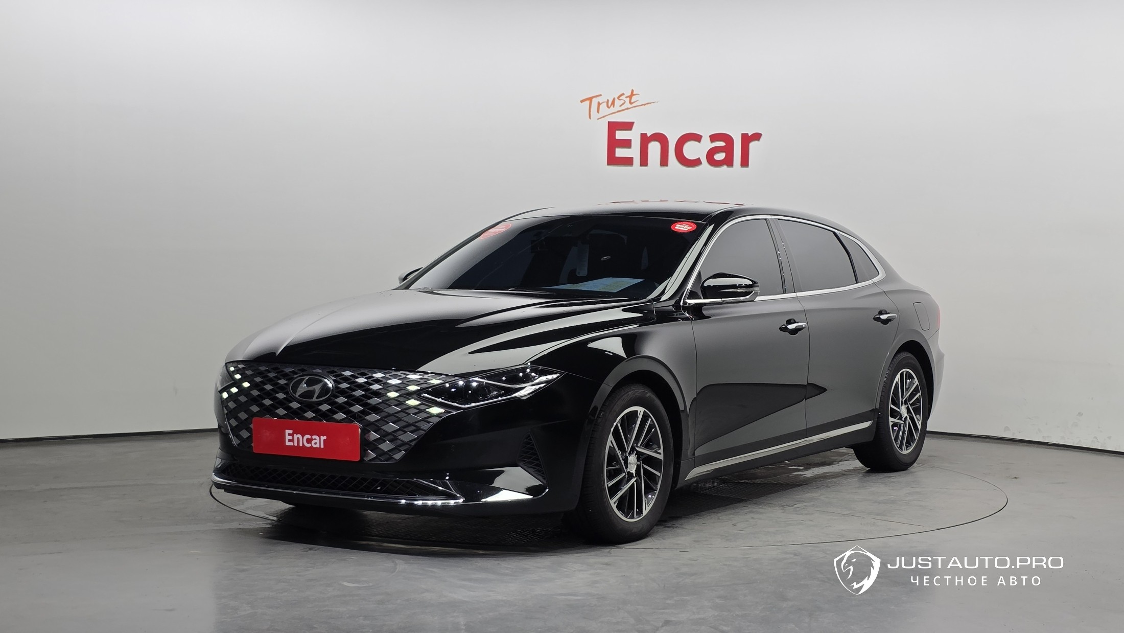 Автомобиль Hyundai Grandeur