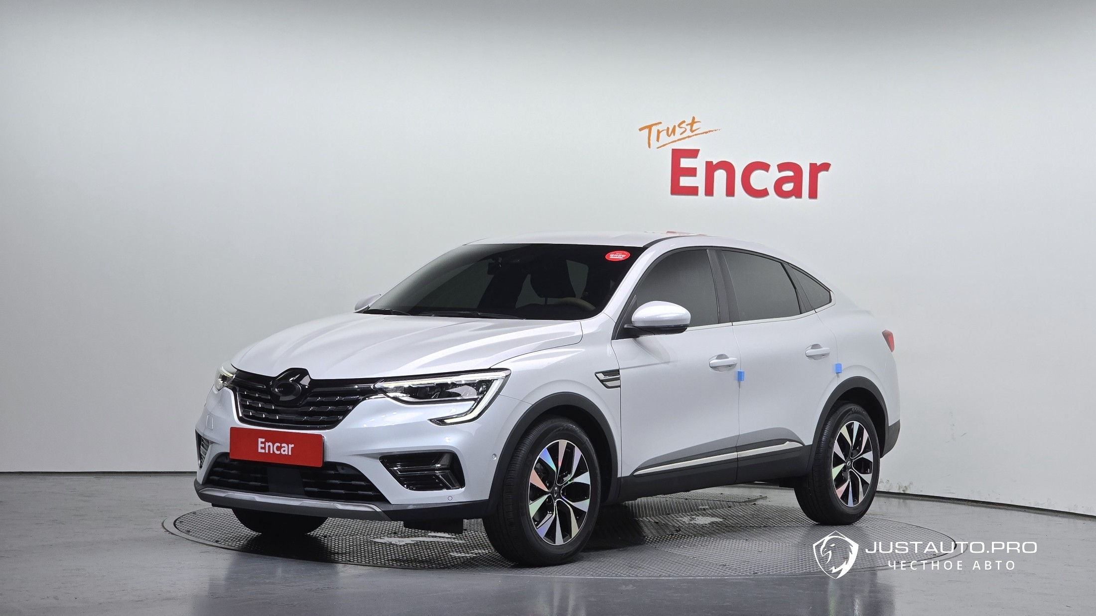 Автомобиль Renault-KoreaSamsung XM3