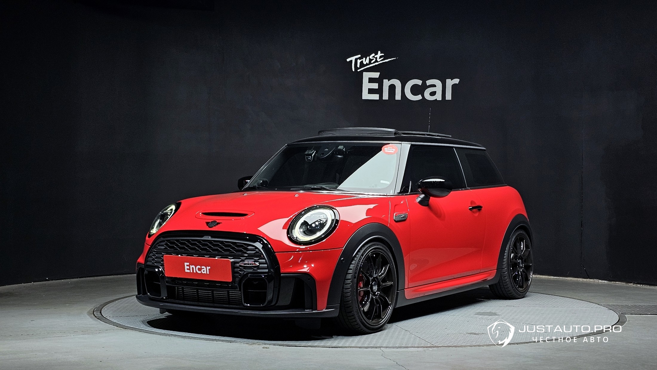Автомобиль Mini Cooper