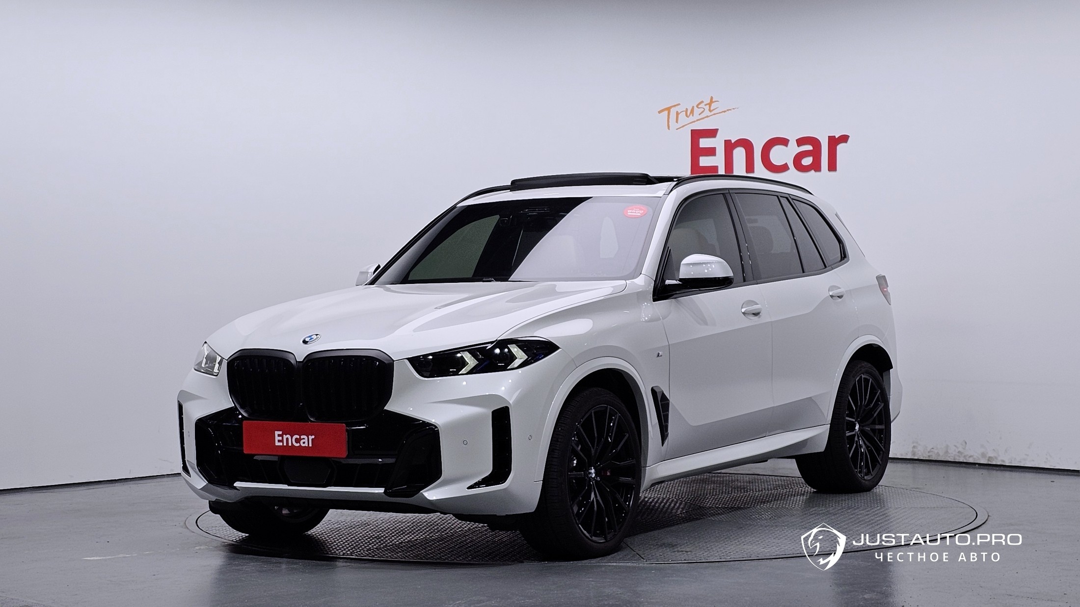 Автомобиль BMW X5