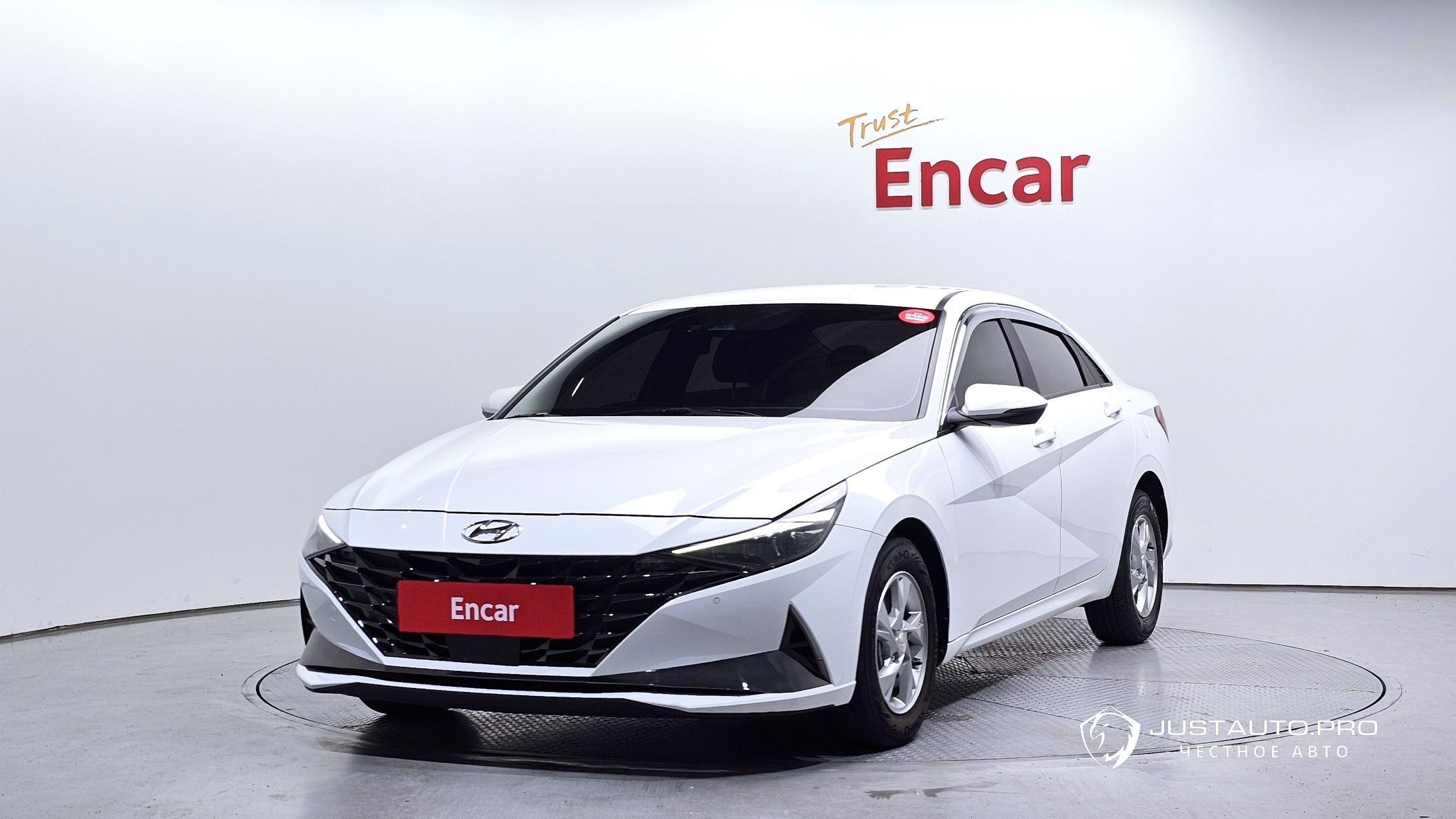 Автомобиль Hyundai AVANTE