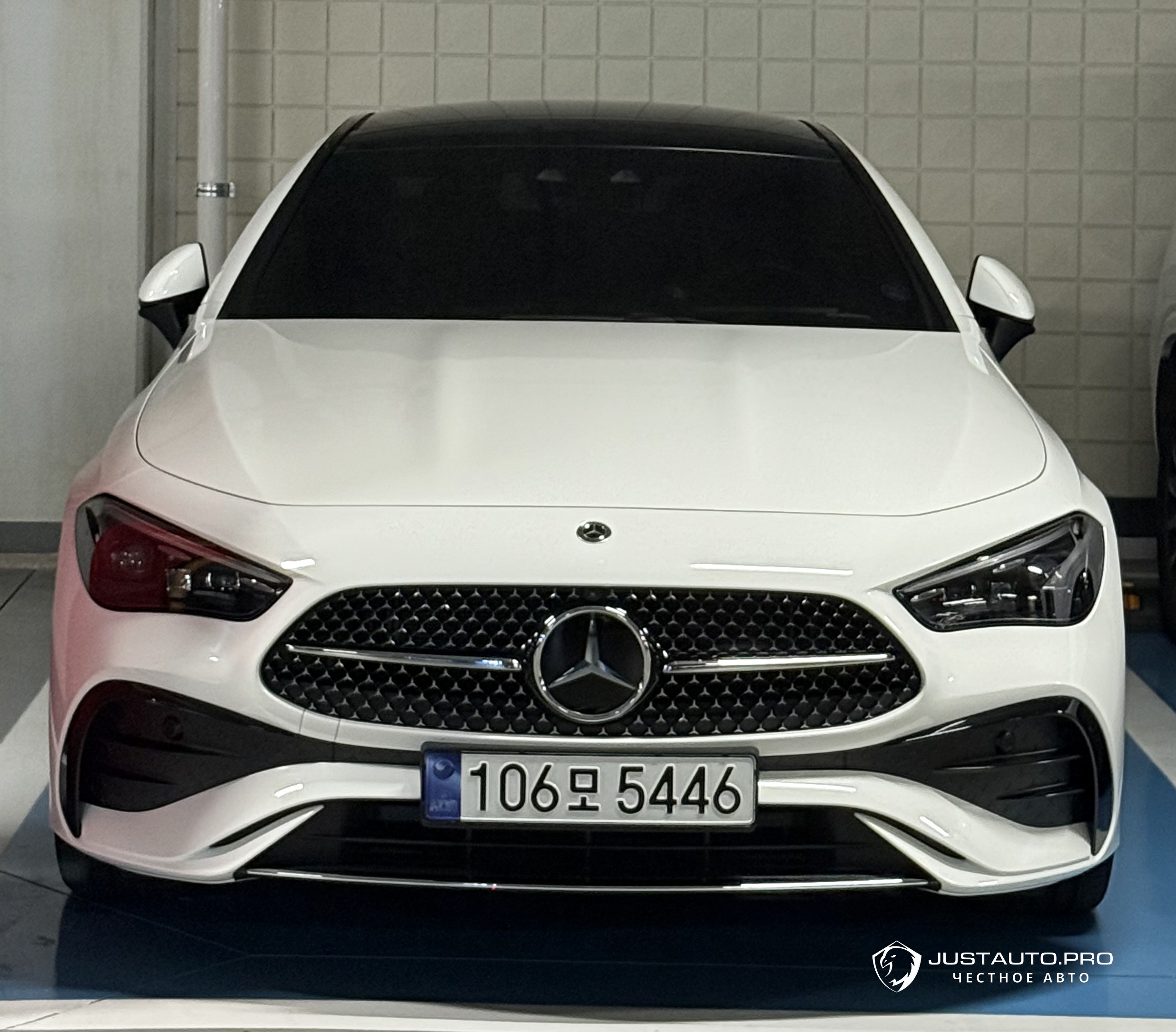 Автомобиль Mercedes-Benz CLE-Class