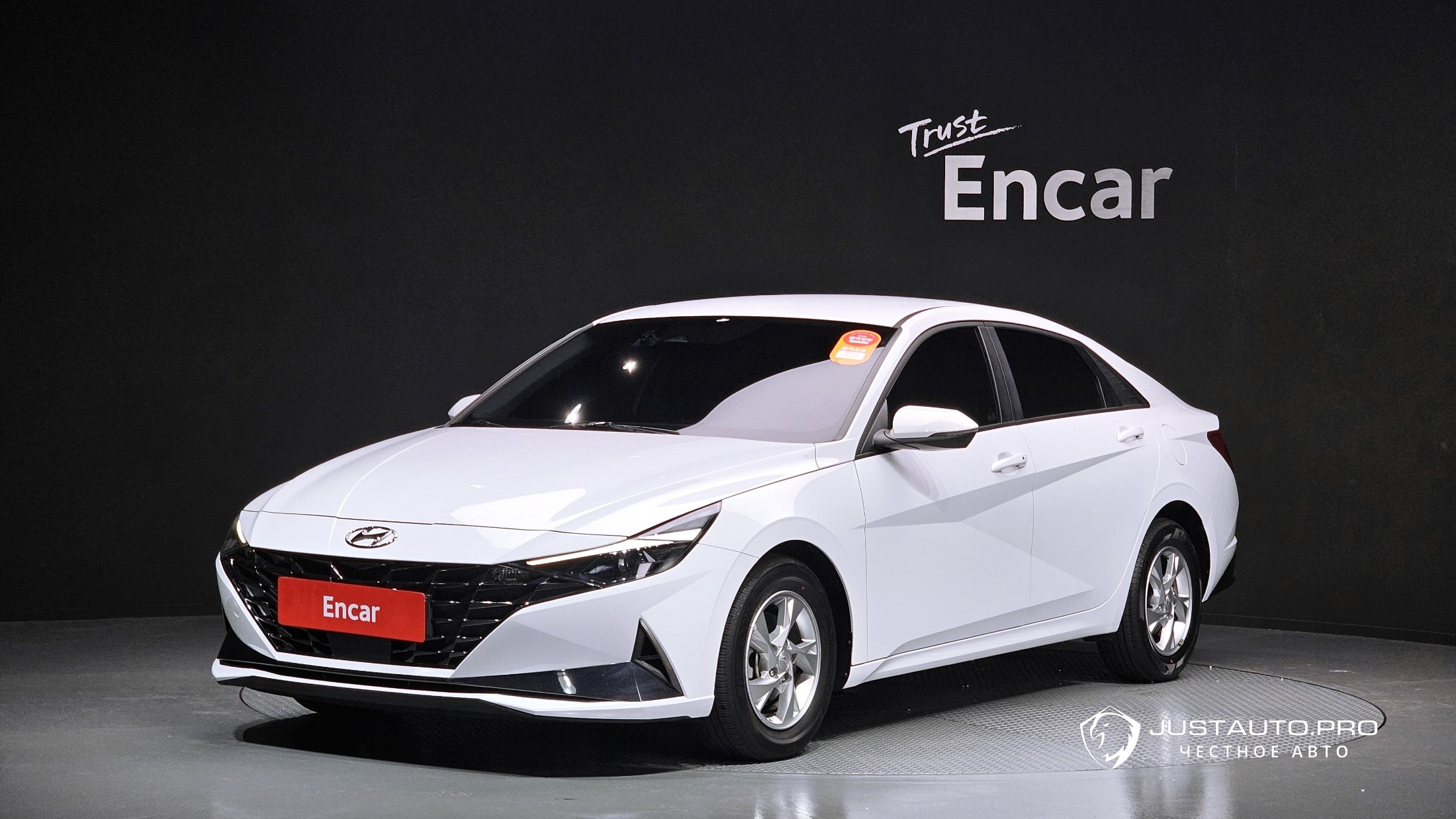 Автомобиль Hyundai AVANTE