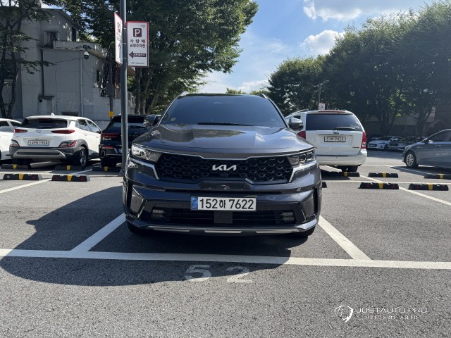 Автомобиль Kia Sorento