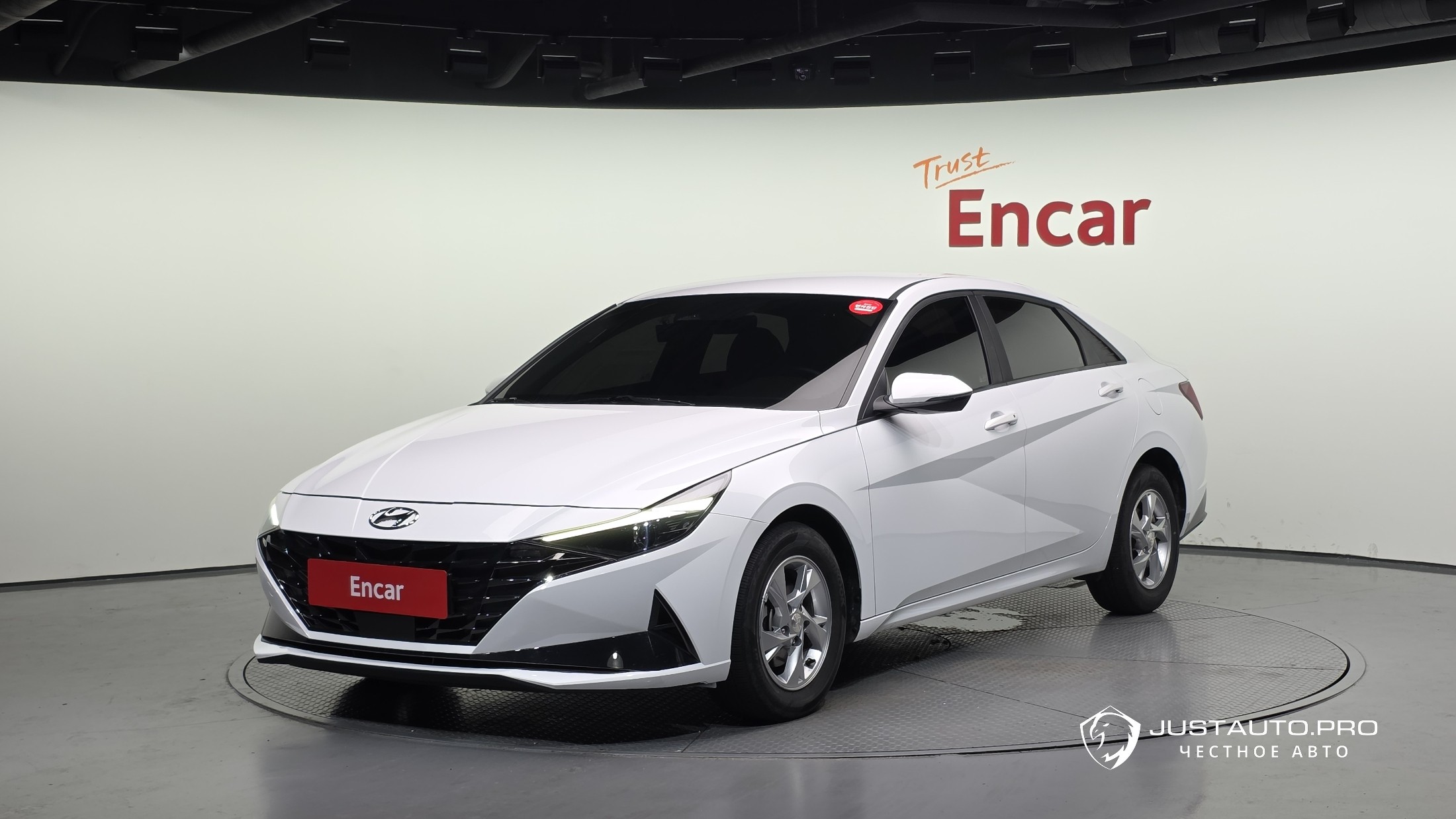 Автомобиль Hyundai AVANTE