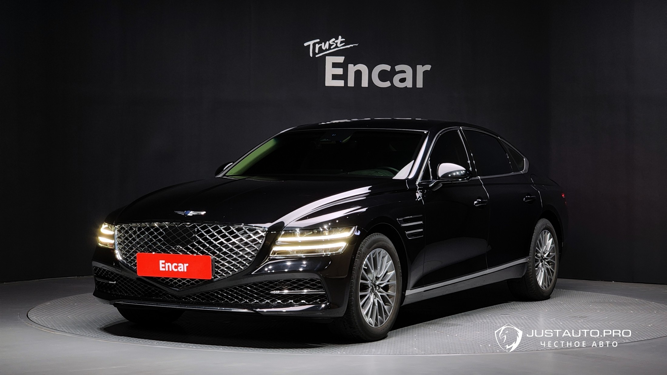 Автомобиль Genesis G80
