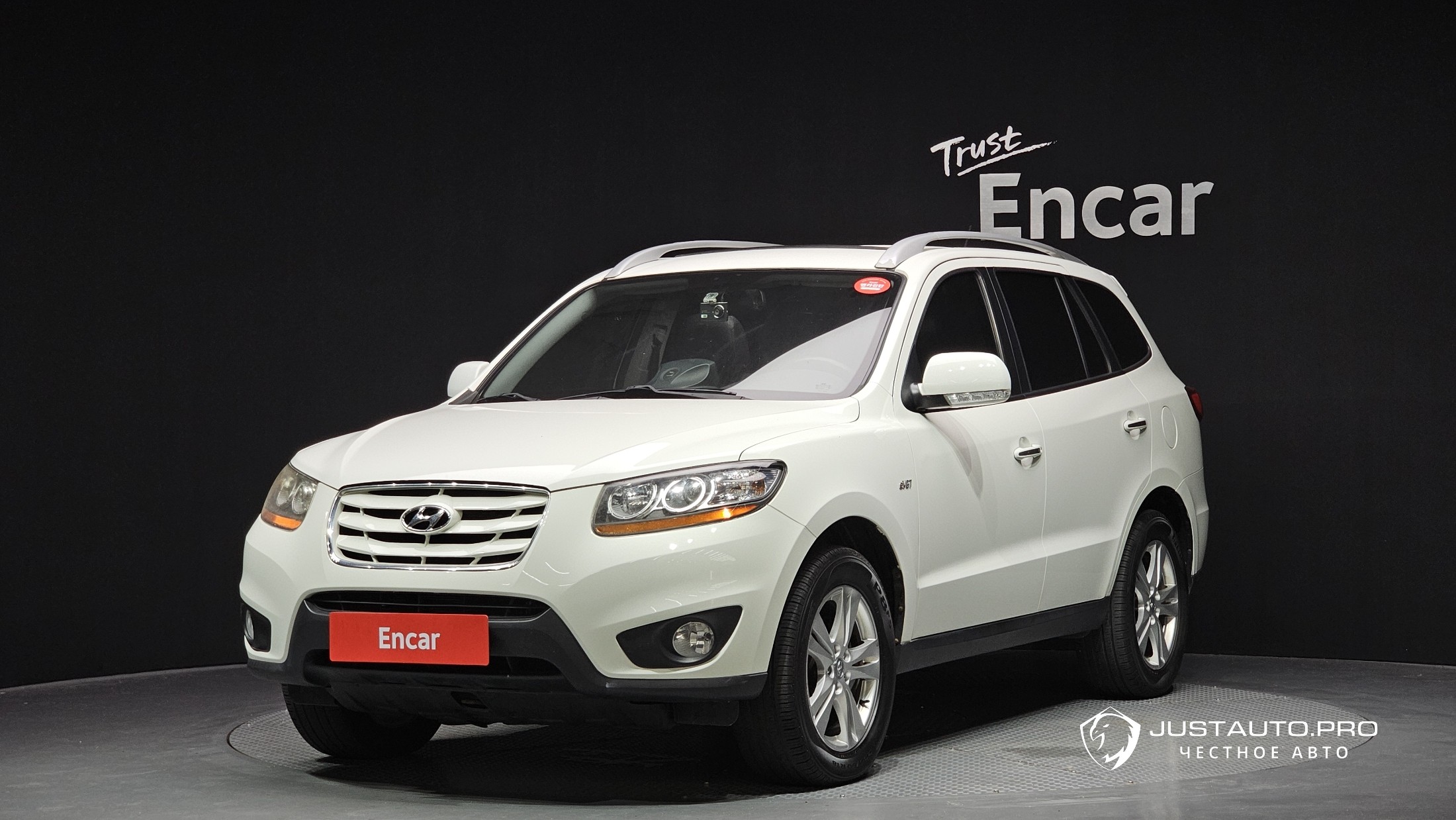 Автомобиль Hyundai Santafe