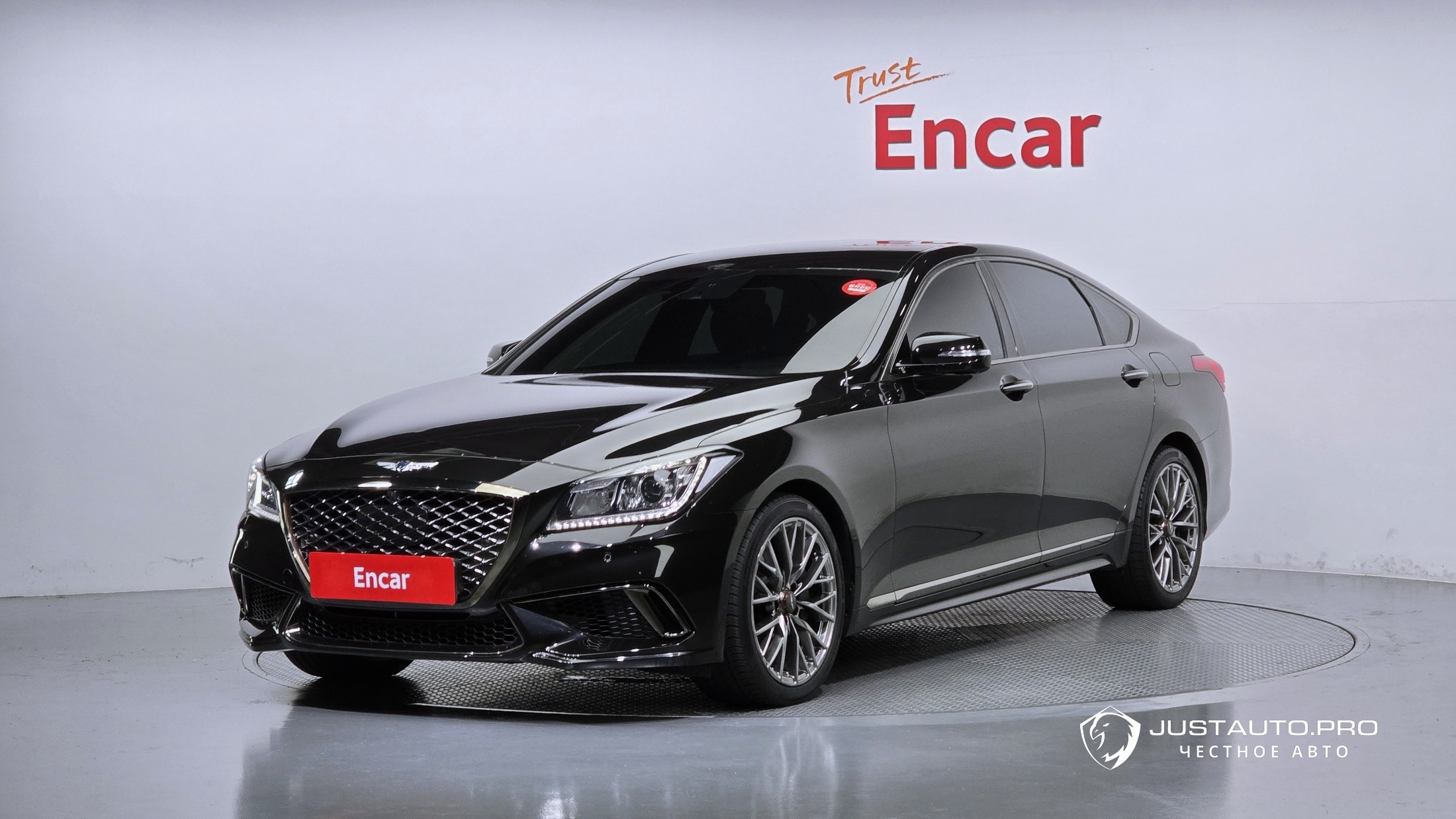 Автомобиль Genesis G80
