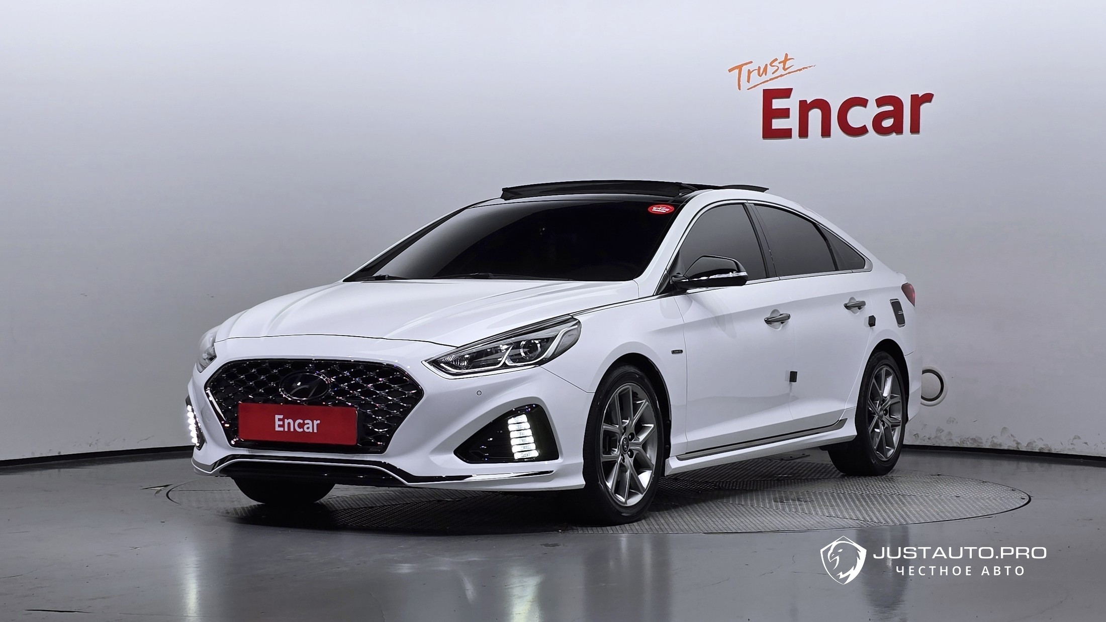 Автомобиль Hyundai Sonata