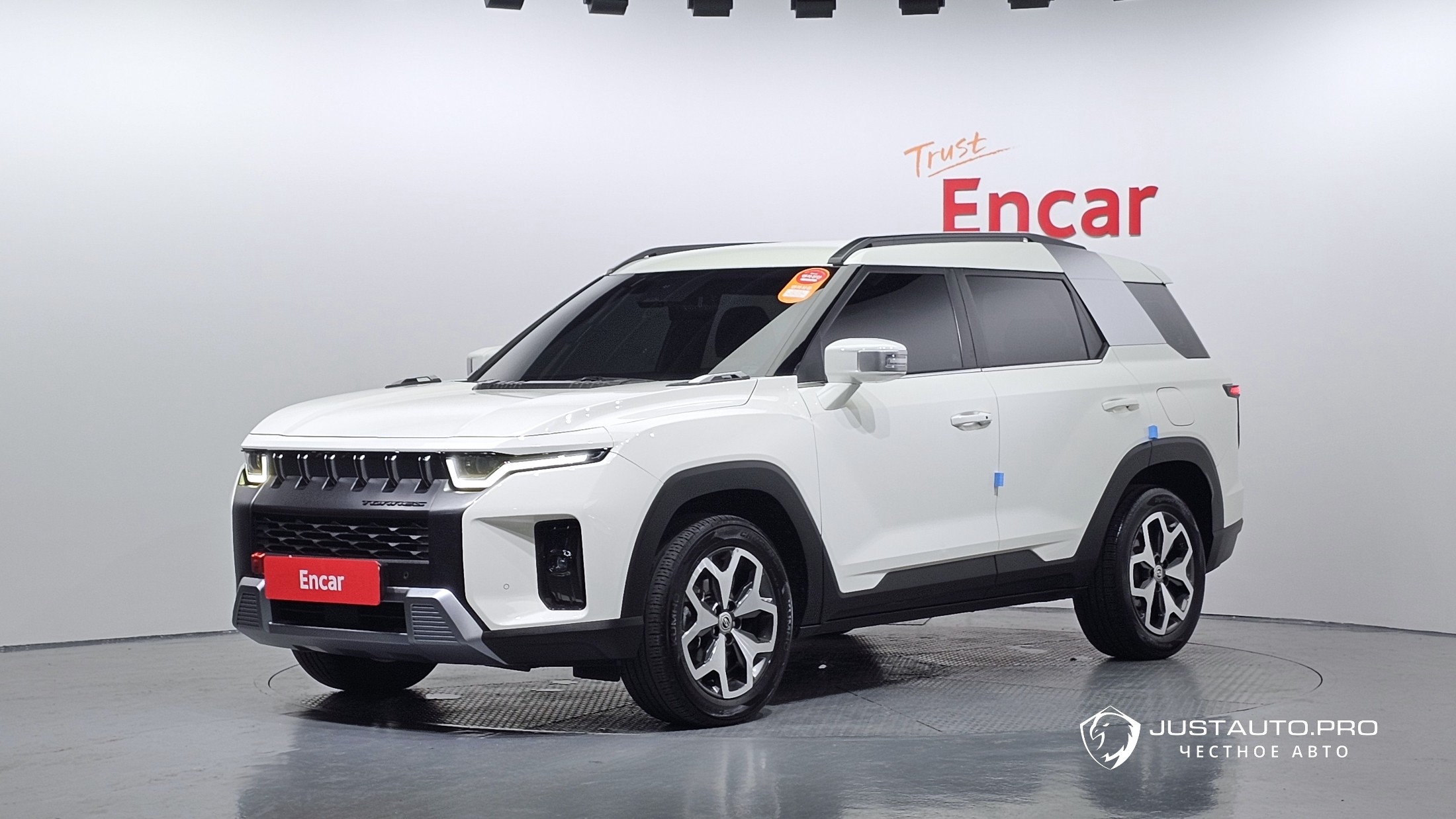 Автомобиль KG_Mobility_Ssangyong Torres