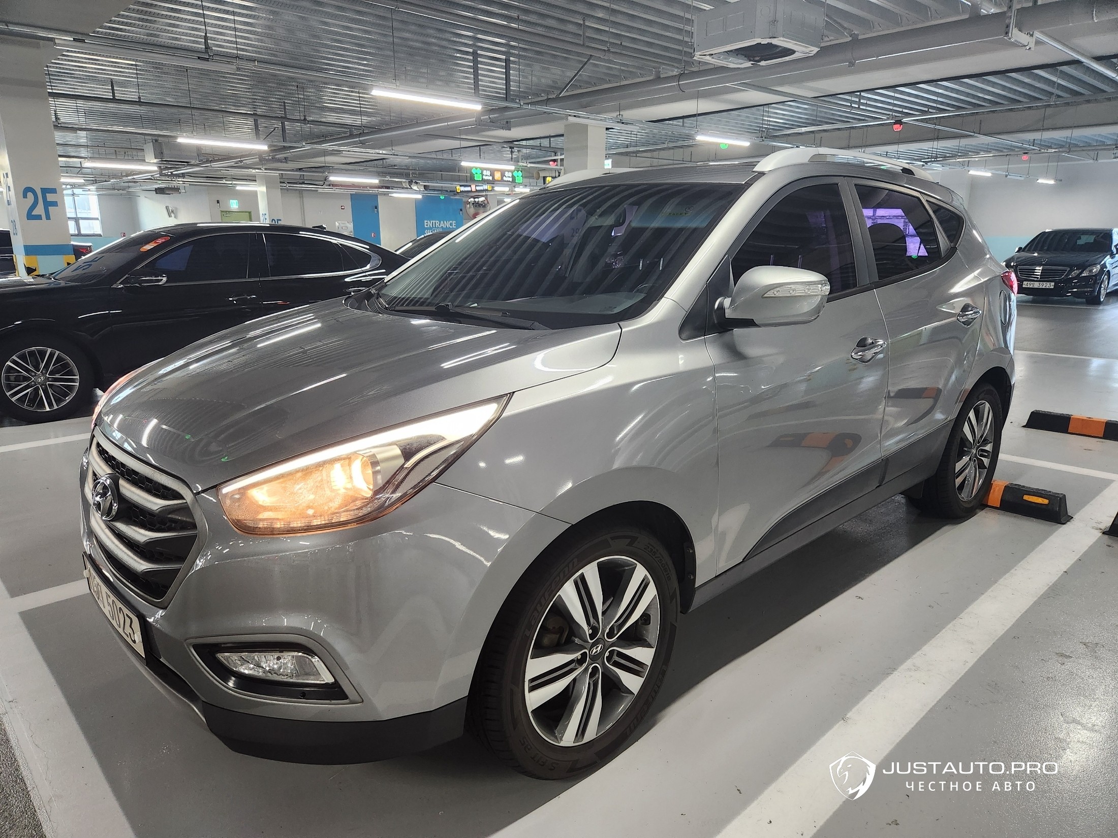 Автомобиль Hyundai Tucson