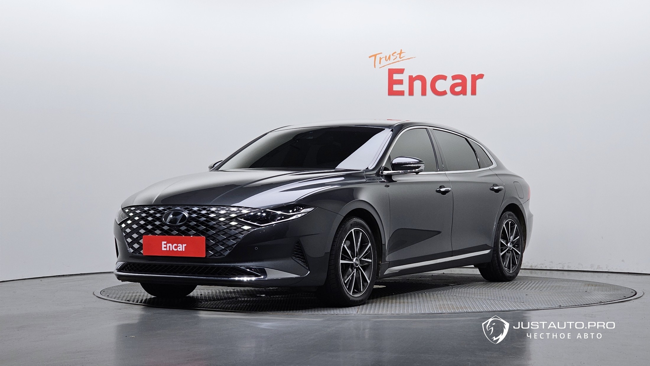 Автомобиль Hyundai Grandeur