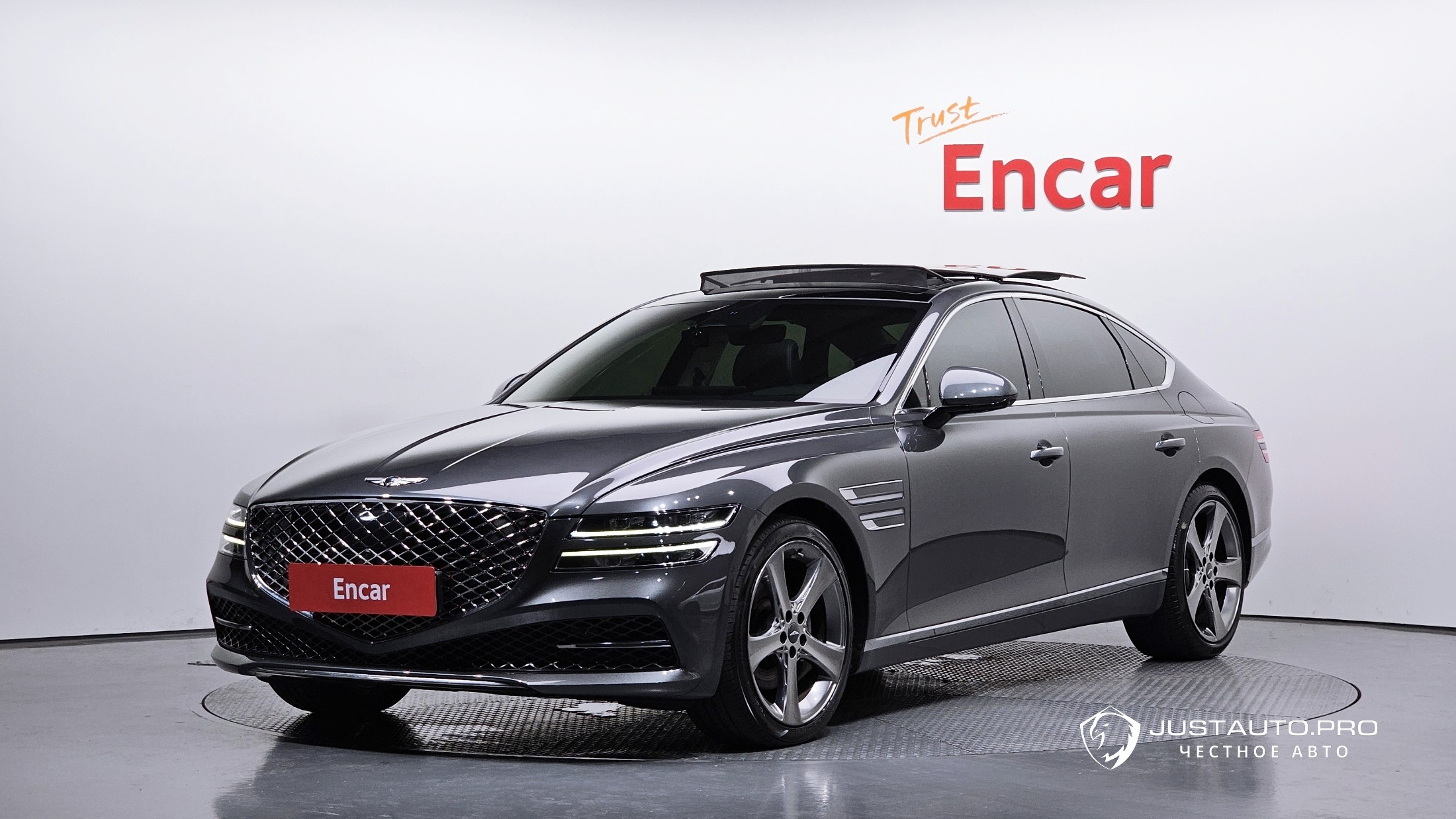 Автомобиль Genesis G80