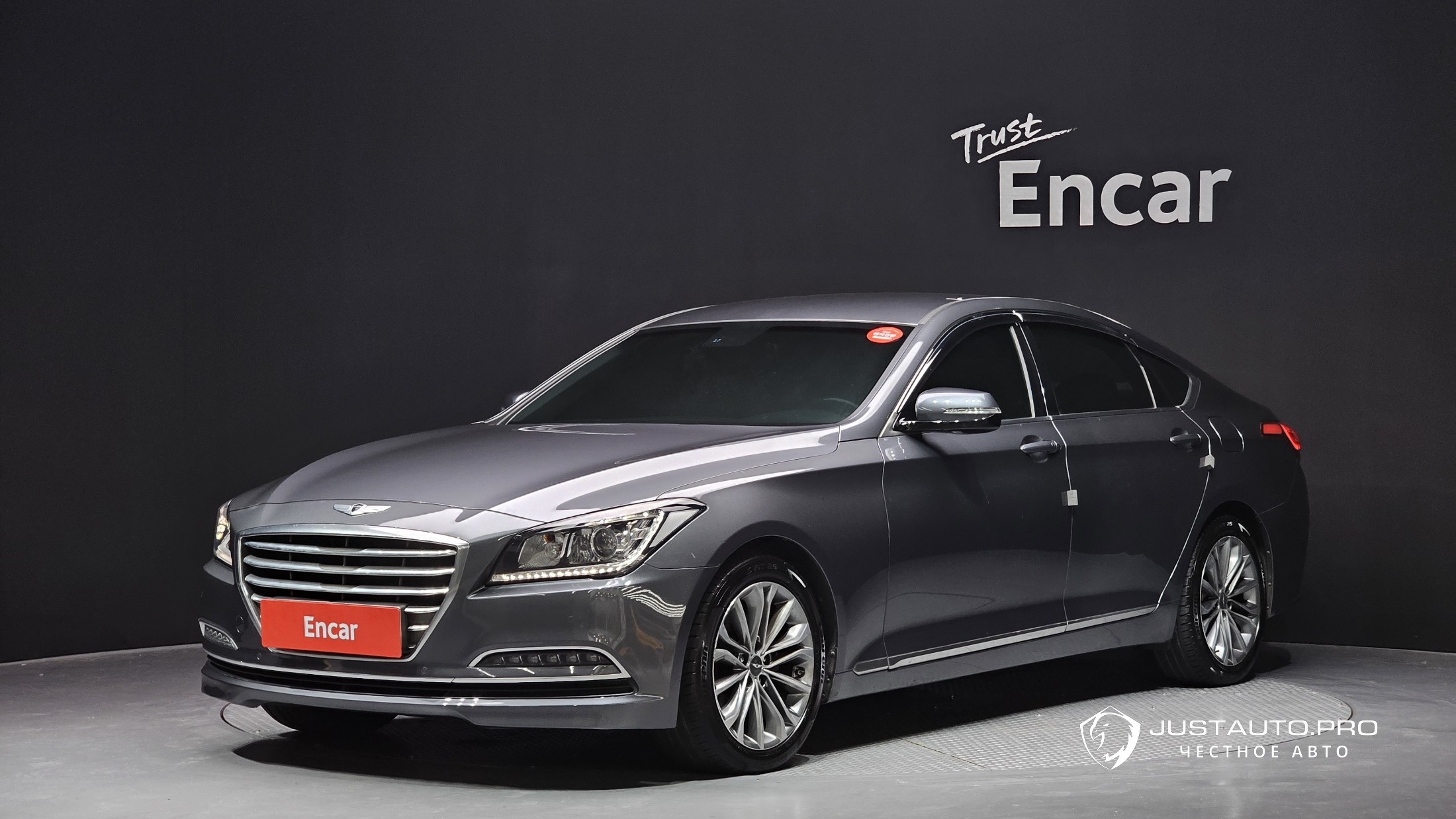 Автомобиль Hyundai Genesis