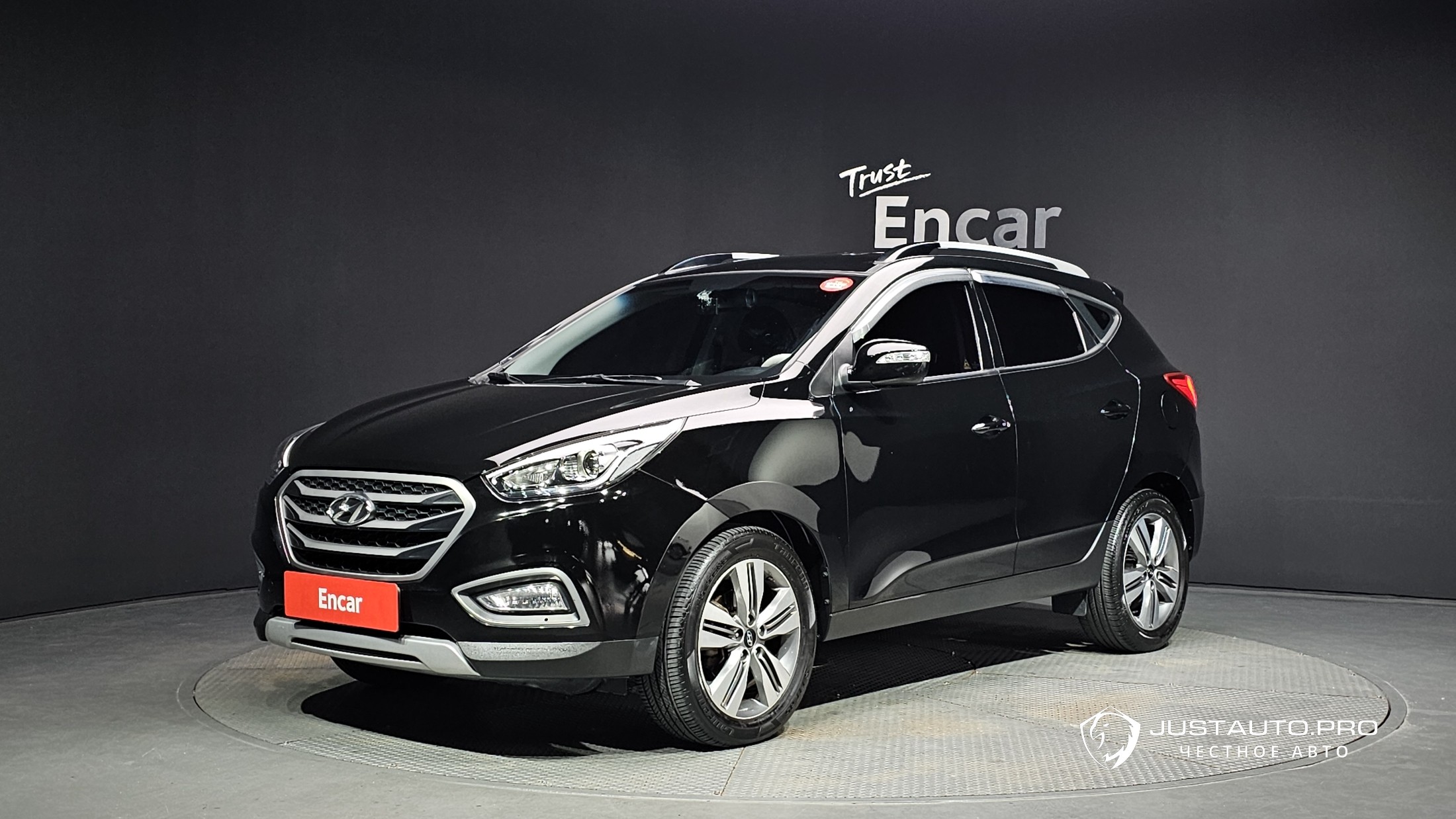 Автомобиль Hyundai Tucson