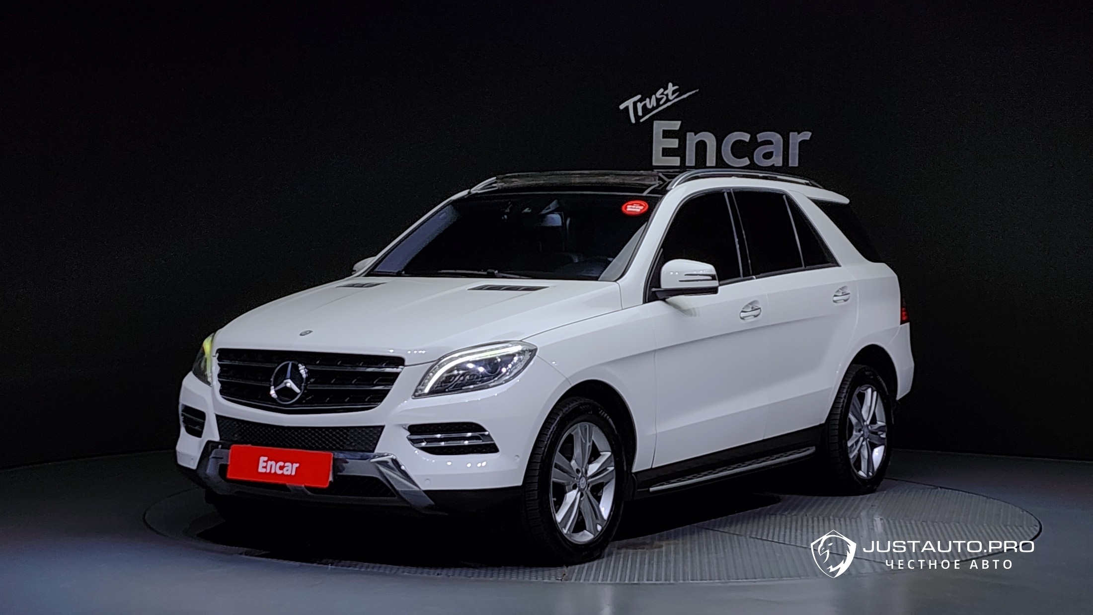 Автомобиль Mercedes-Benz M-class