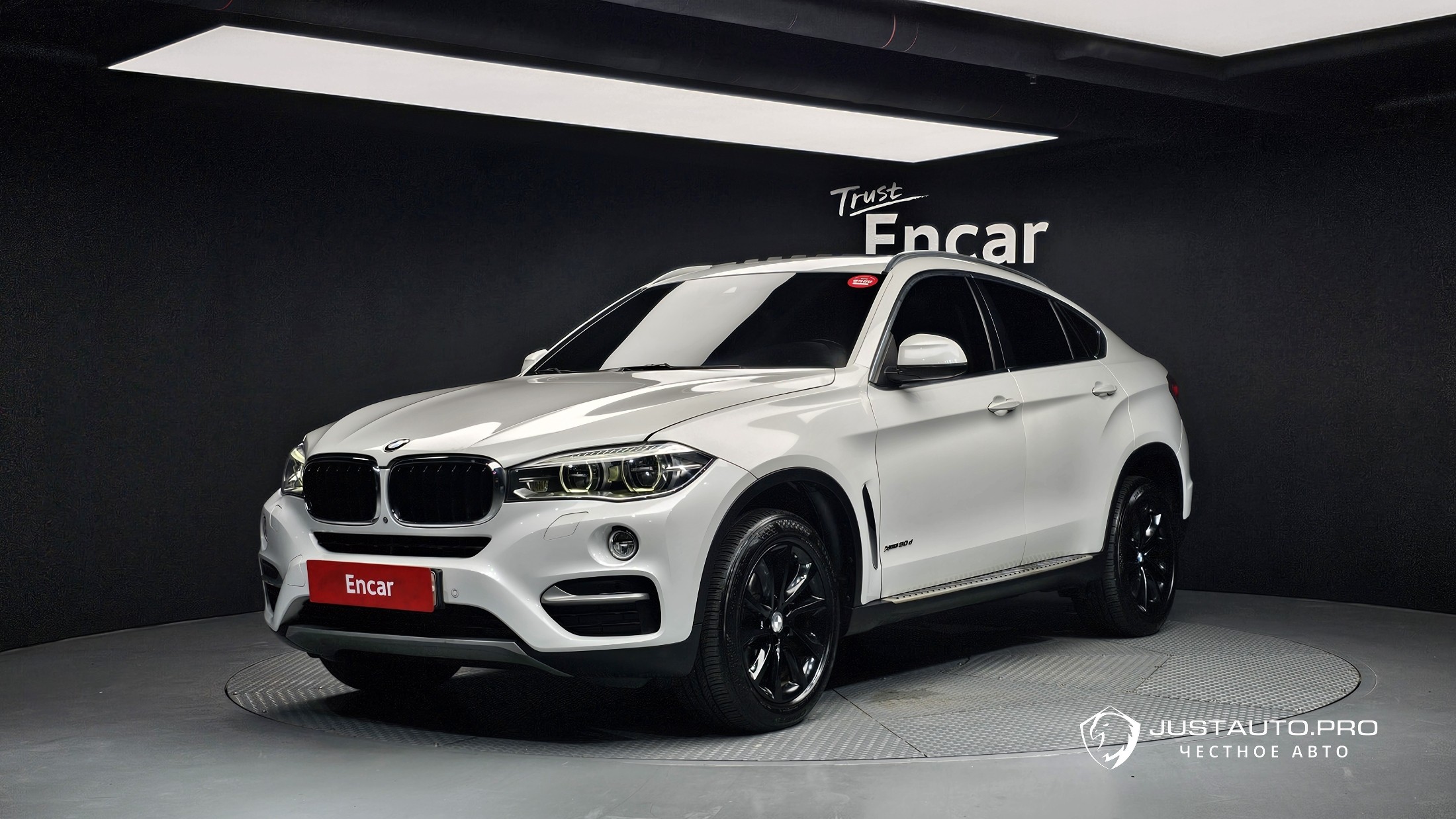 Автомобиль BMW X6