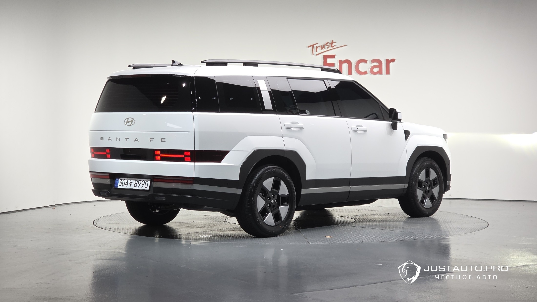 Автомобиль Hyundai Santafe