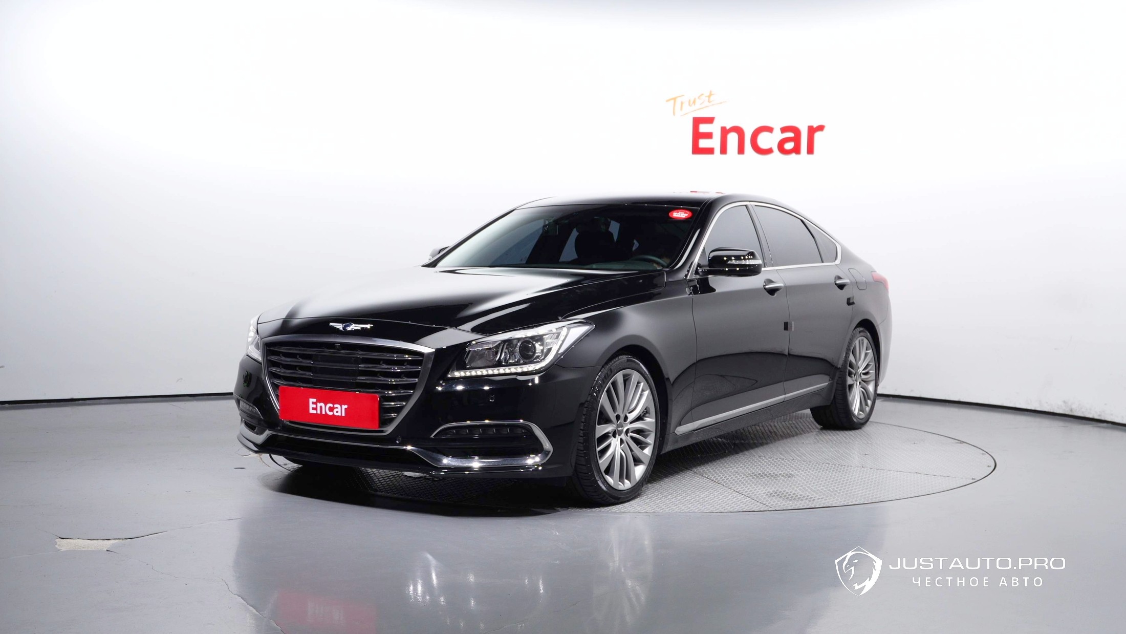 Автомобиль Genesis G80