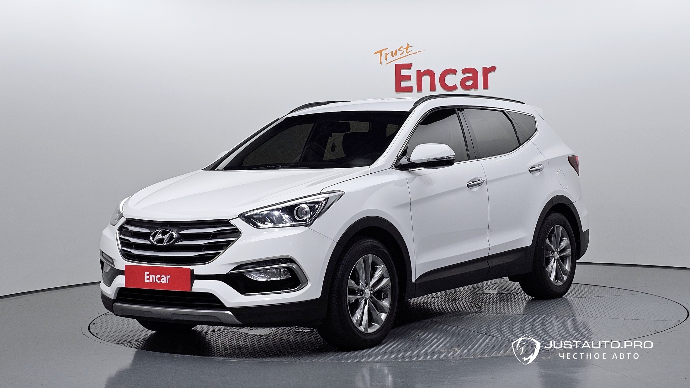 Автомобиль Hyundai Santafe