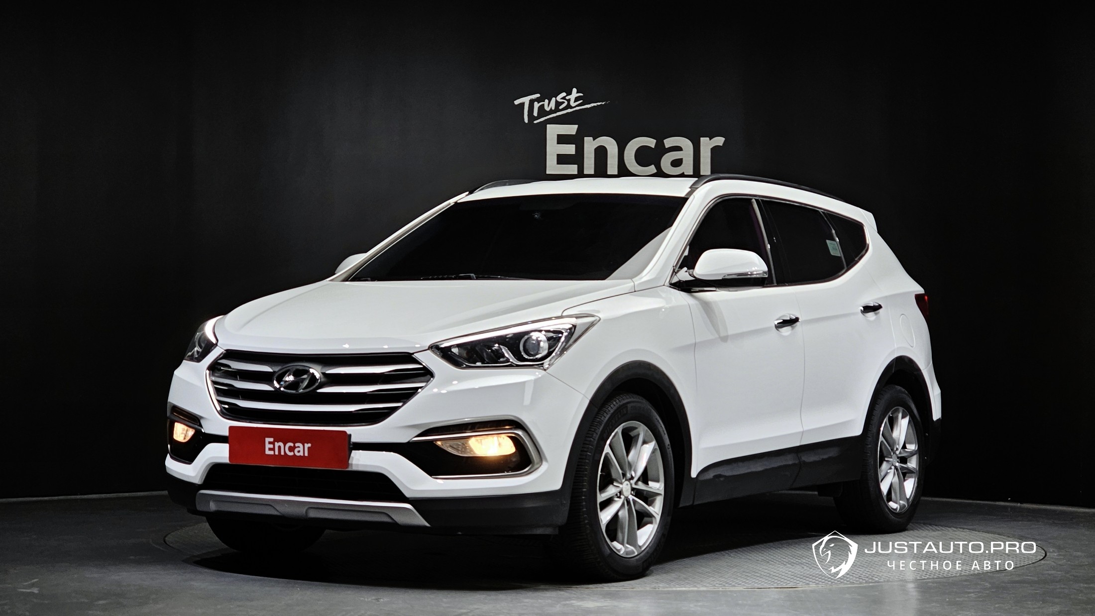 Автомобиль Hyundai Santafe