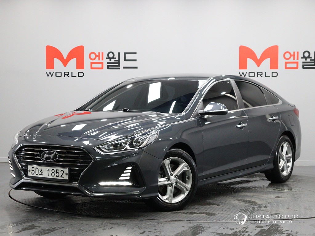 Автомобиль Hyundai Sonata