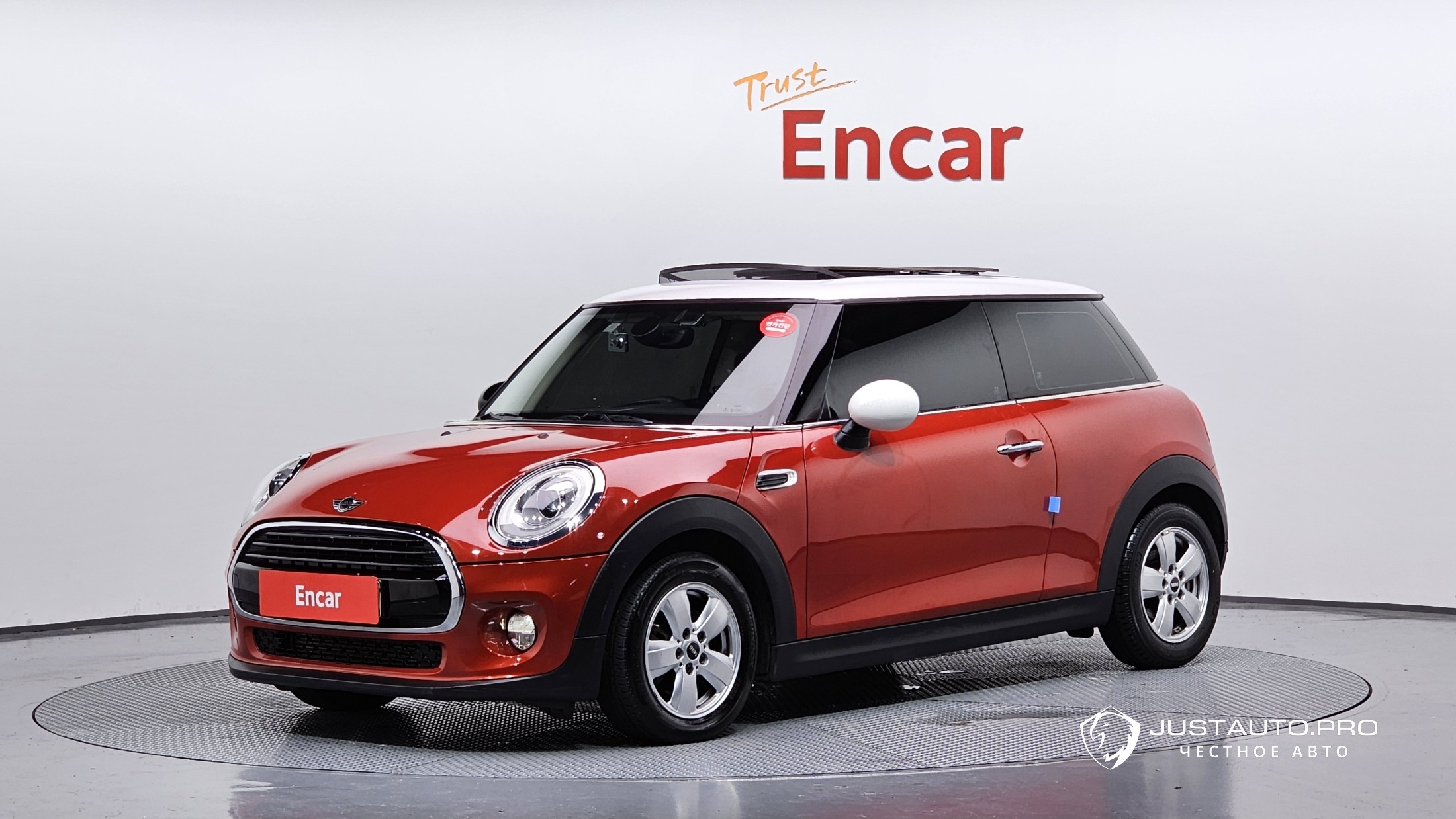 Автомобиль Mini Cooper