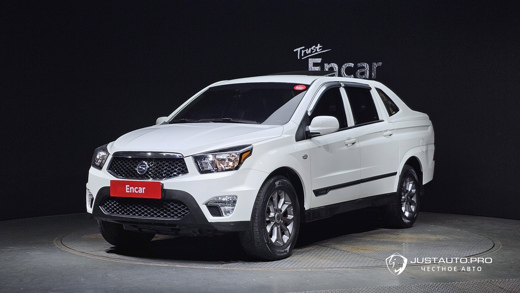 Автомобиль KG_Mobility_Ssangyong KORANDO