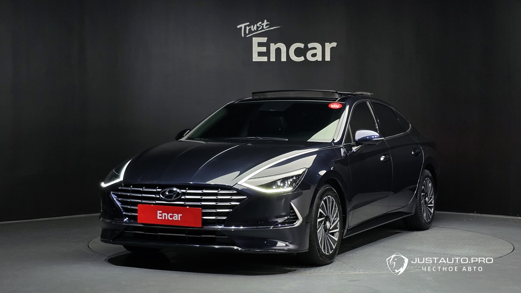 Автомобиль Hyundai Sonata