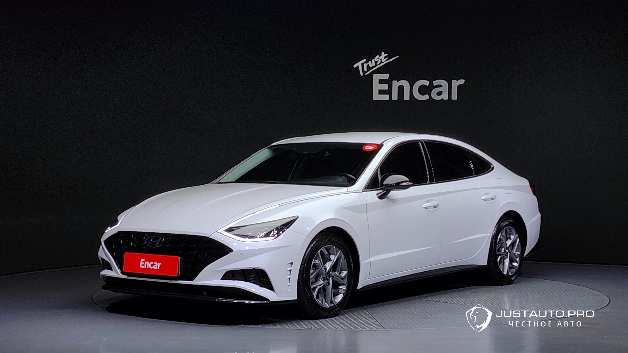 Автомобиль Hyundai Sonata