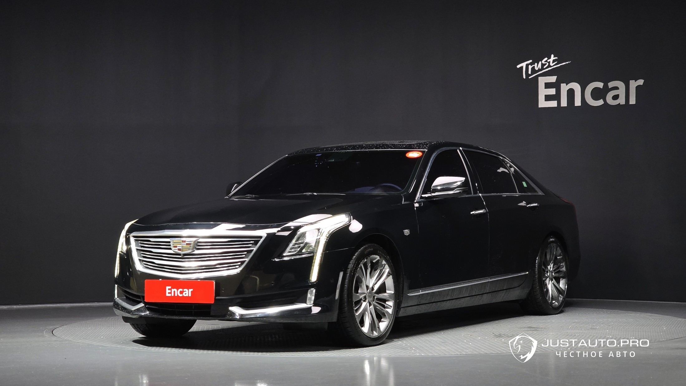 Автомобиль Cadillac CT6