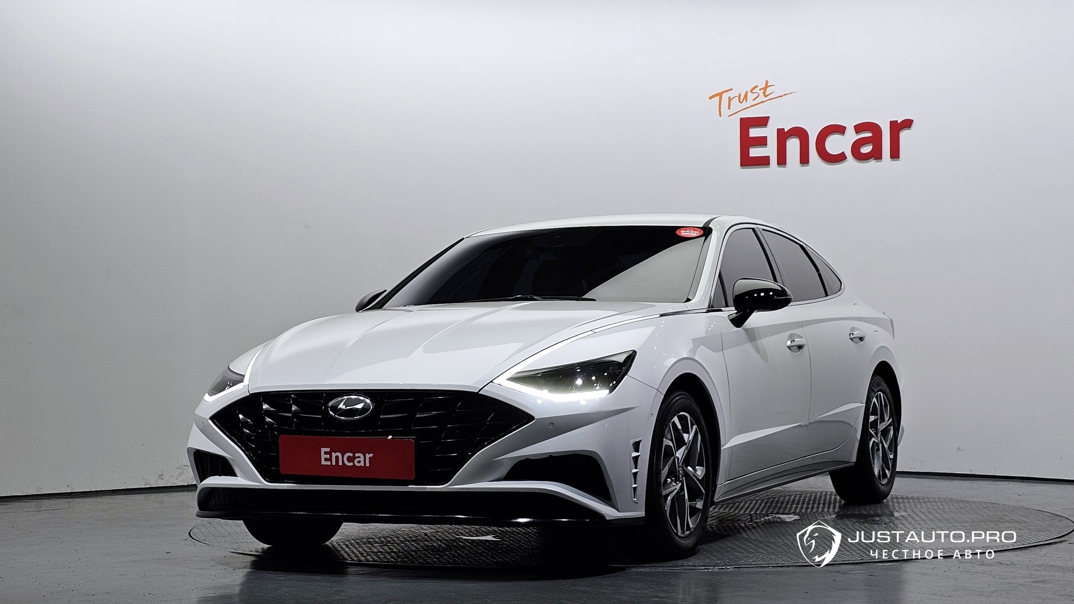 Автомобиль Hyundai Sonata