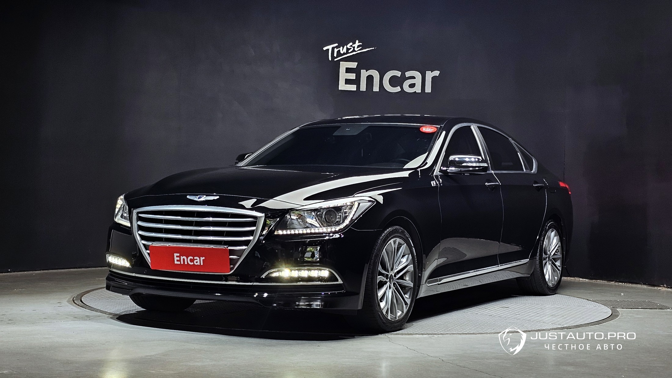 Автомобиль Hyundai Genesis