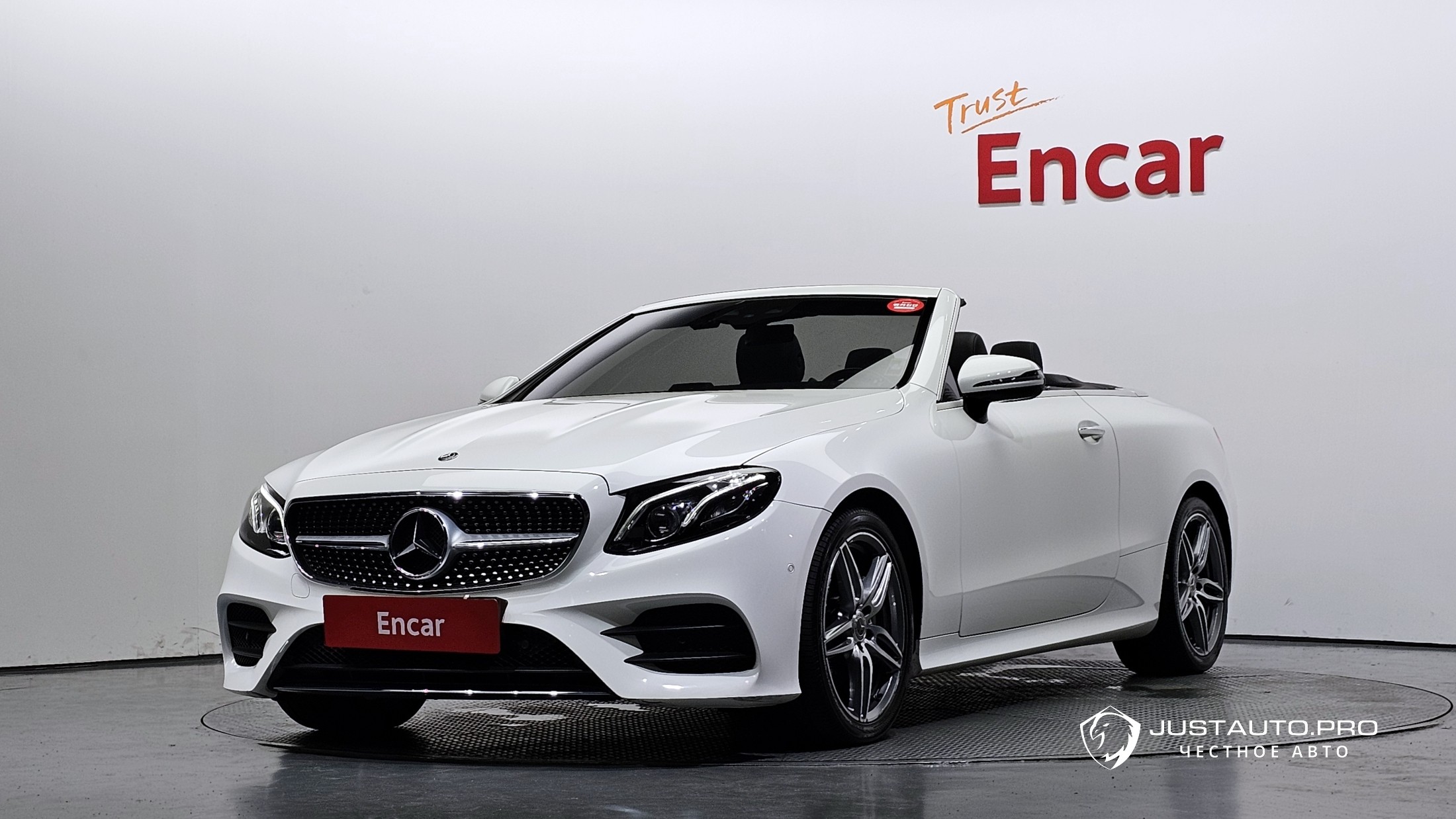 Автомобиль Mercedes-Benz E-Class