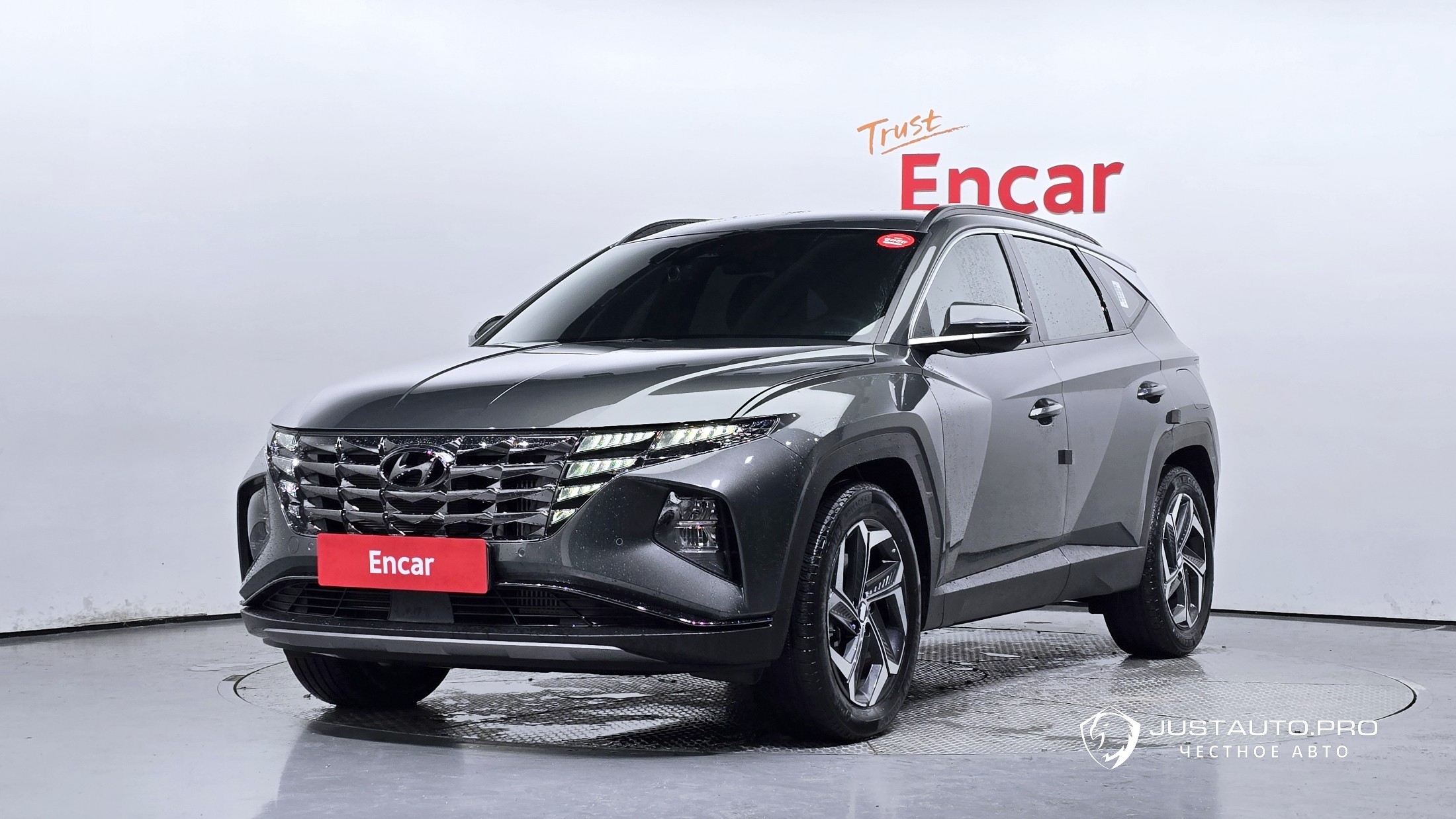 Автомобиль Hyundai Tucson