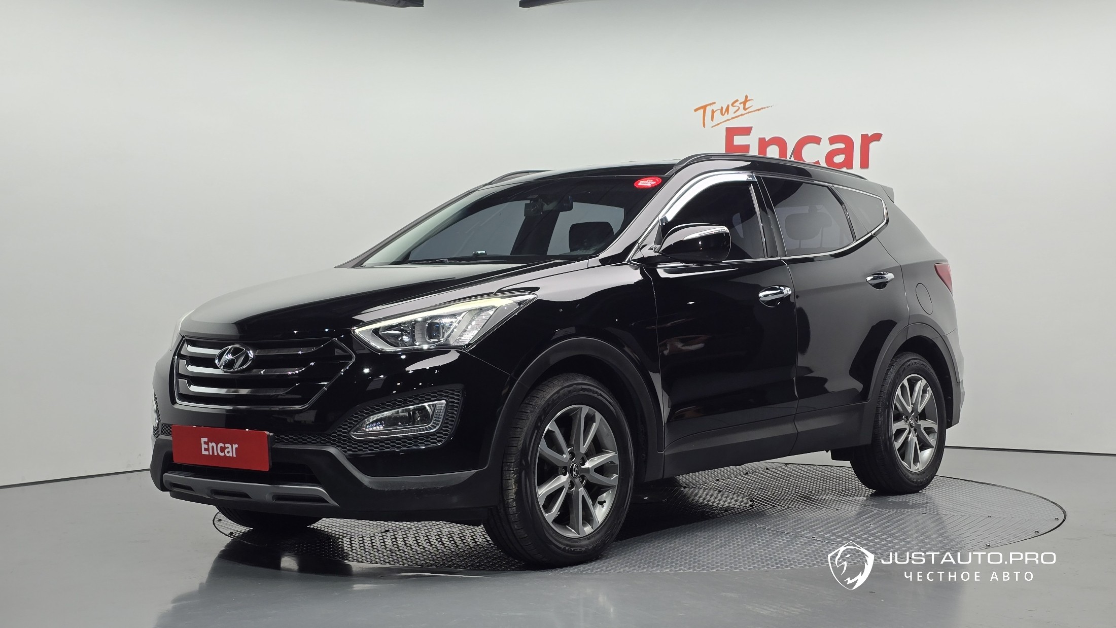 Автомобиль Hyundai Santafe