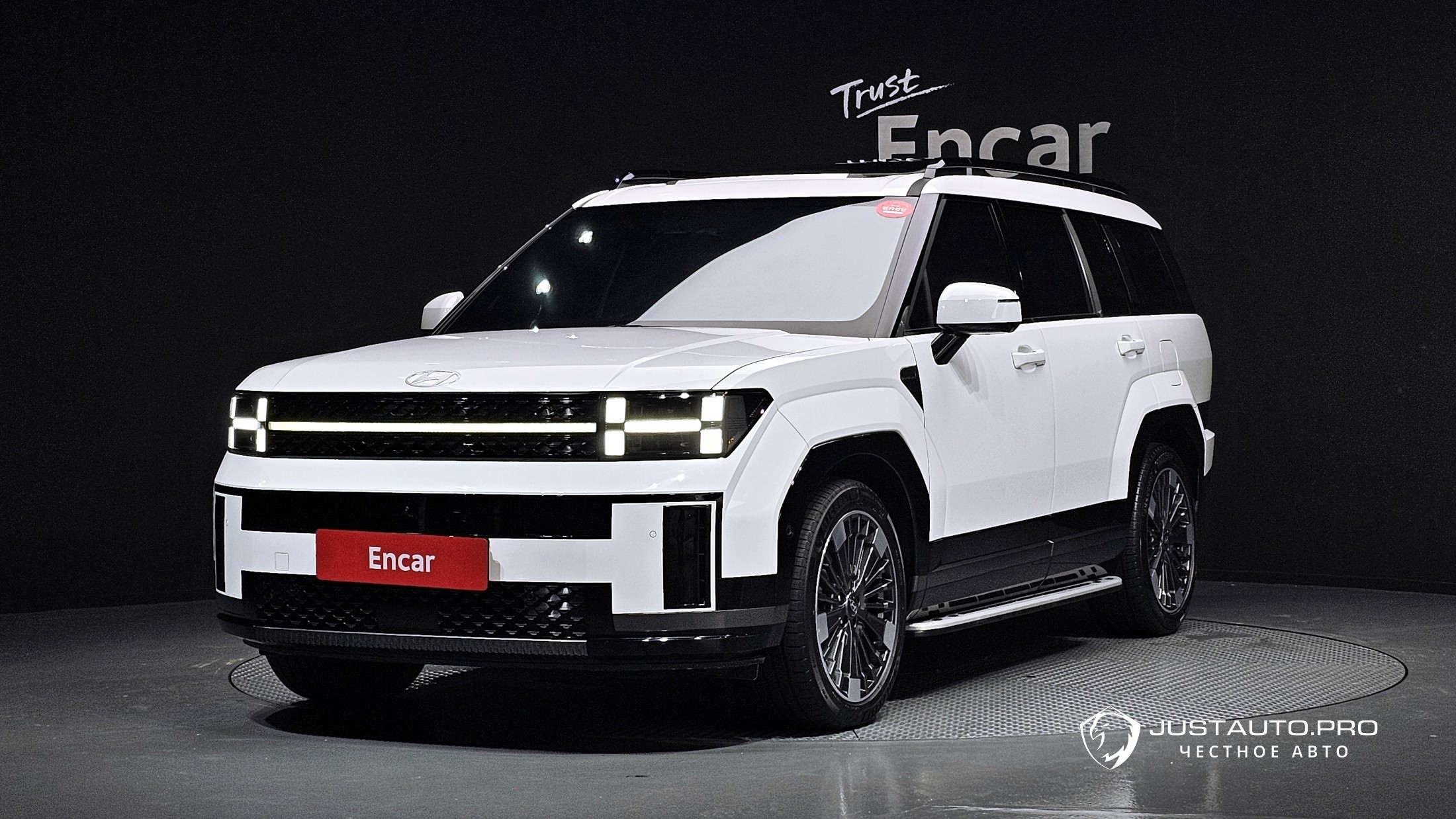 Автомобиль Hyundai Santafe