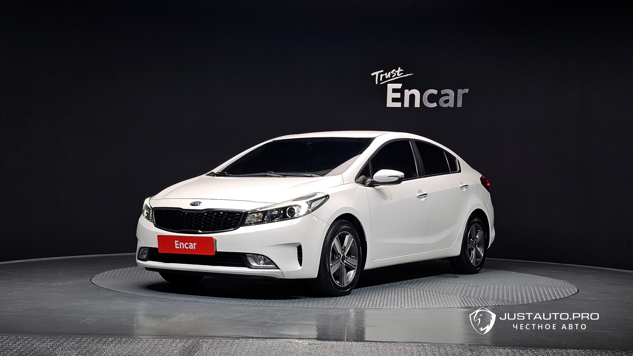 Автомобиль Kia K3