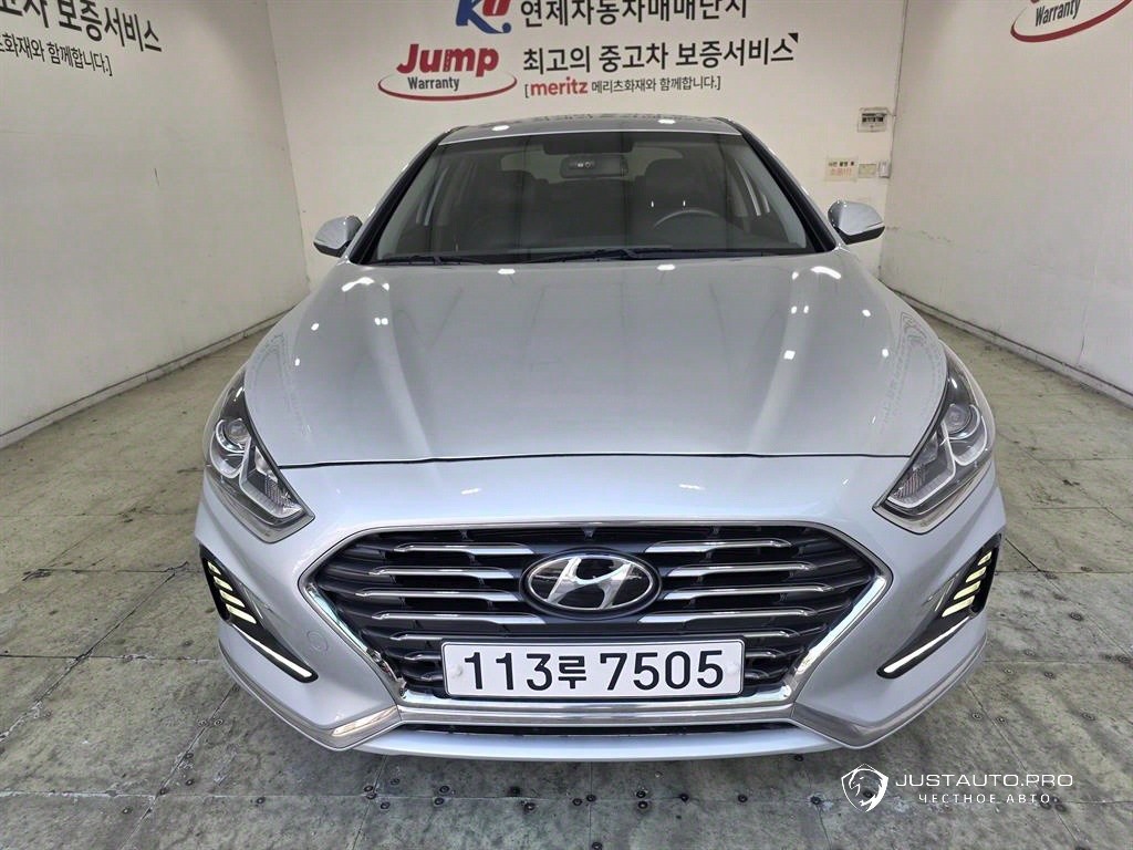 Автомобиль Hyundai Sonata