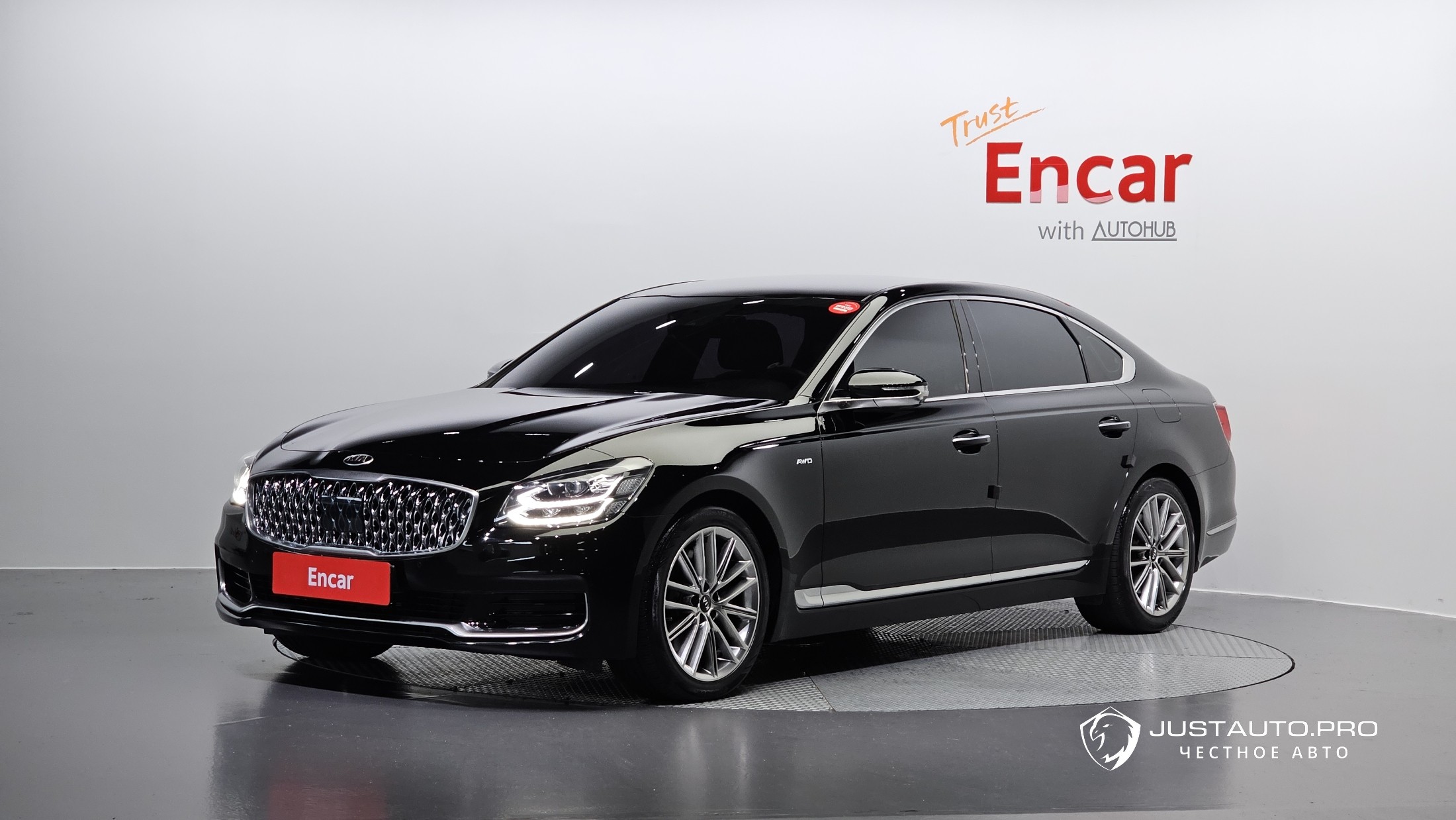 Автомобиль Kia K9