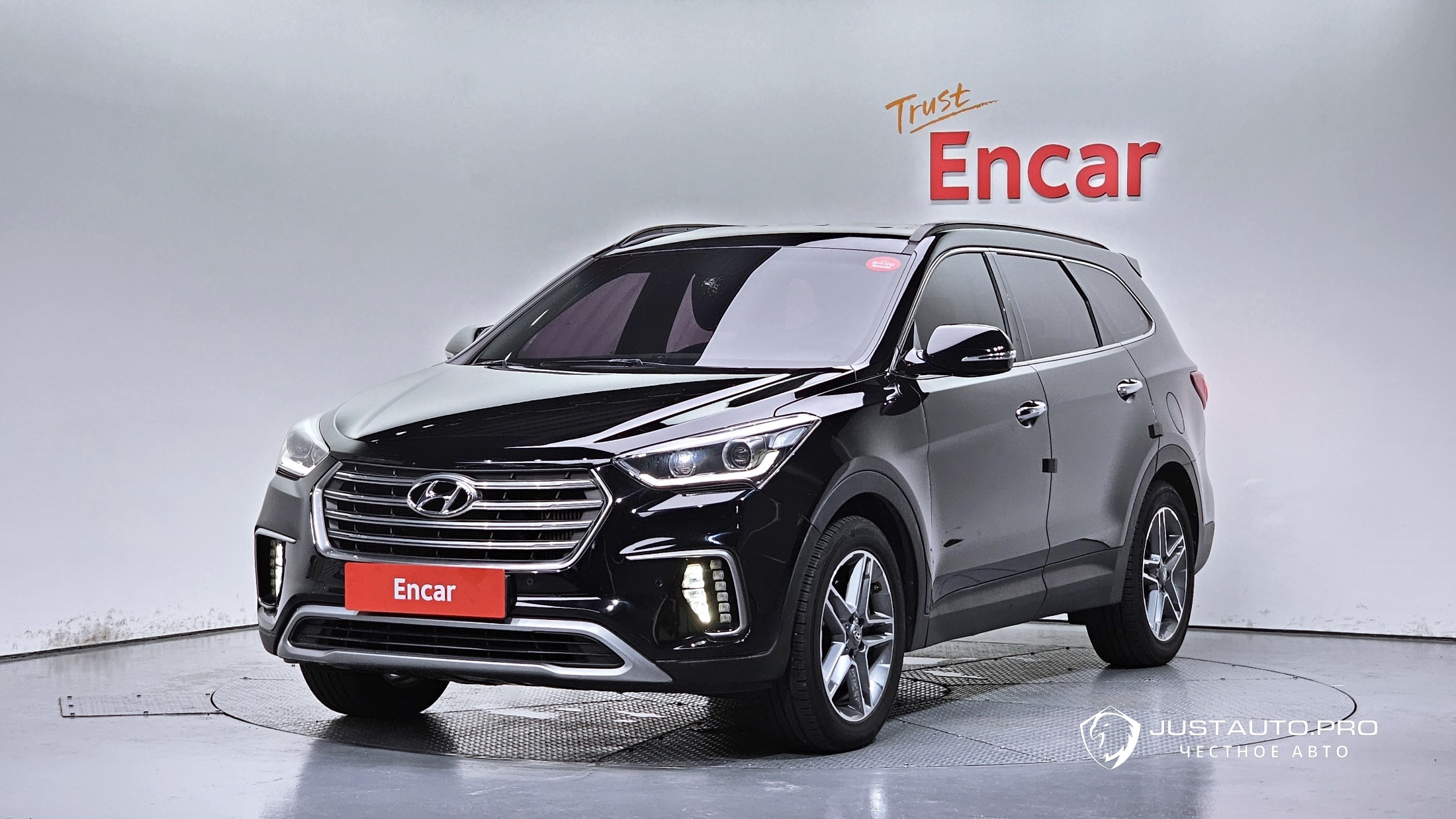 Автомобиль Hyundai Maxcruz