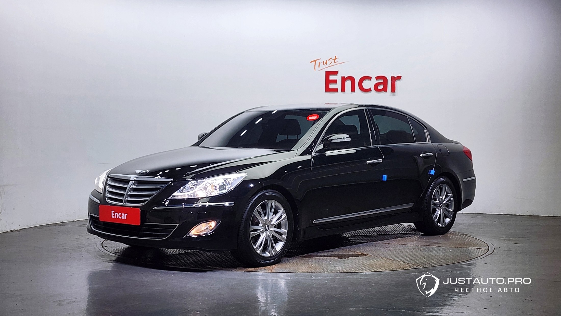 Автомобиль Hyundai Genesis