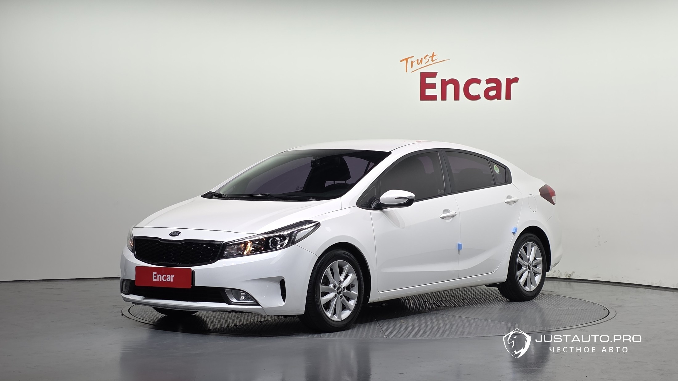 Автомобиль Kia K3