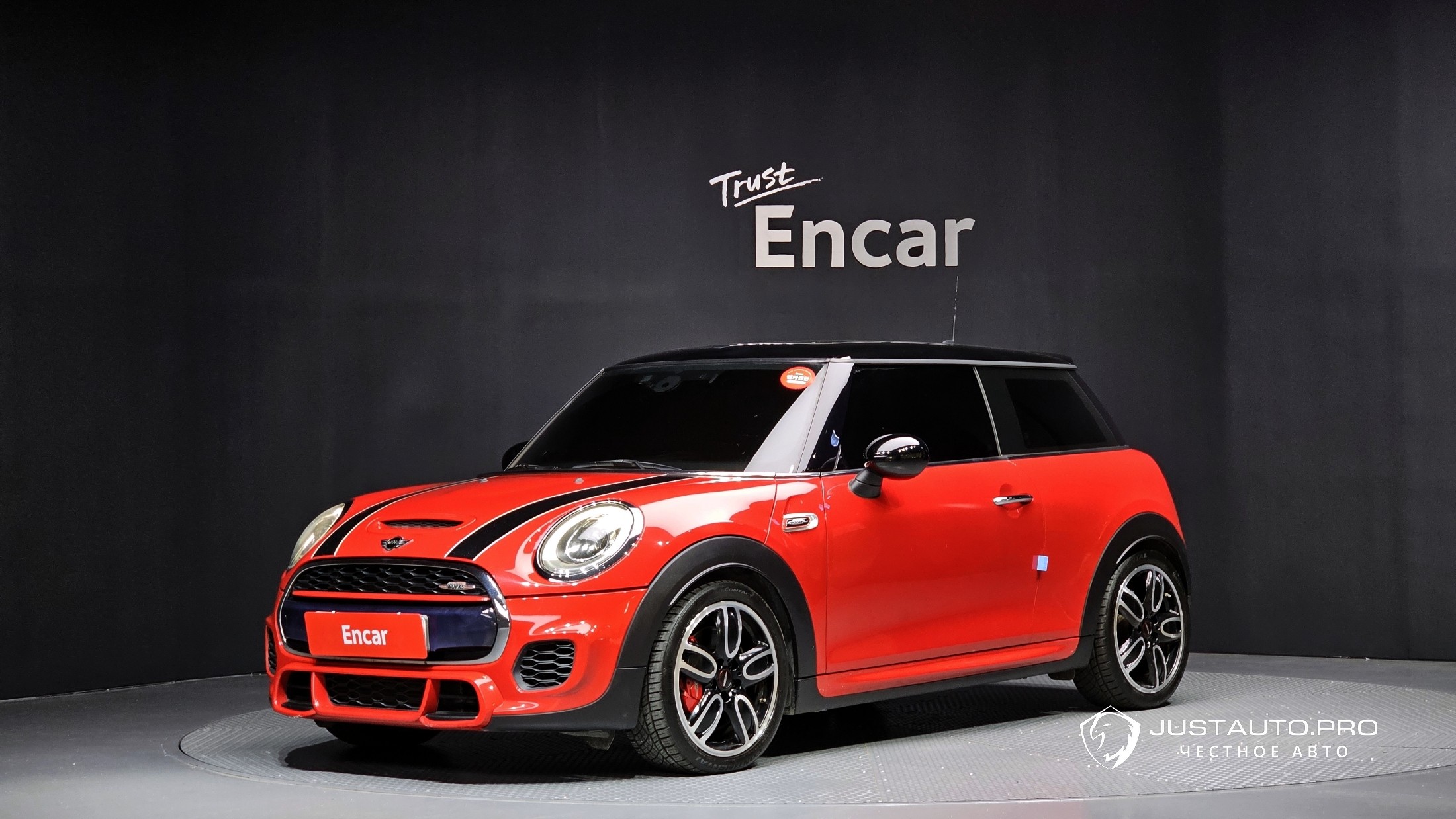 Автомобиль Mini Cooper