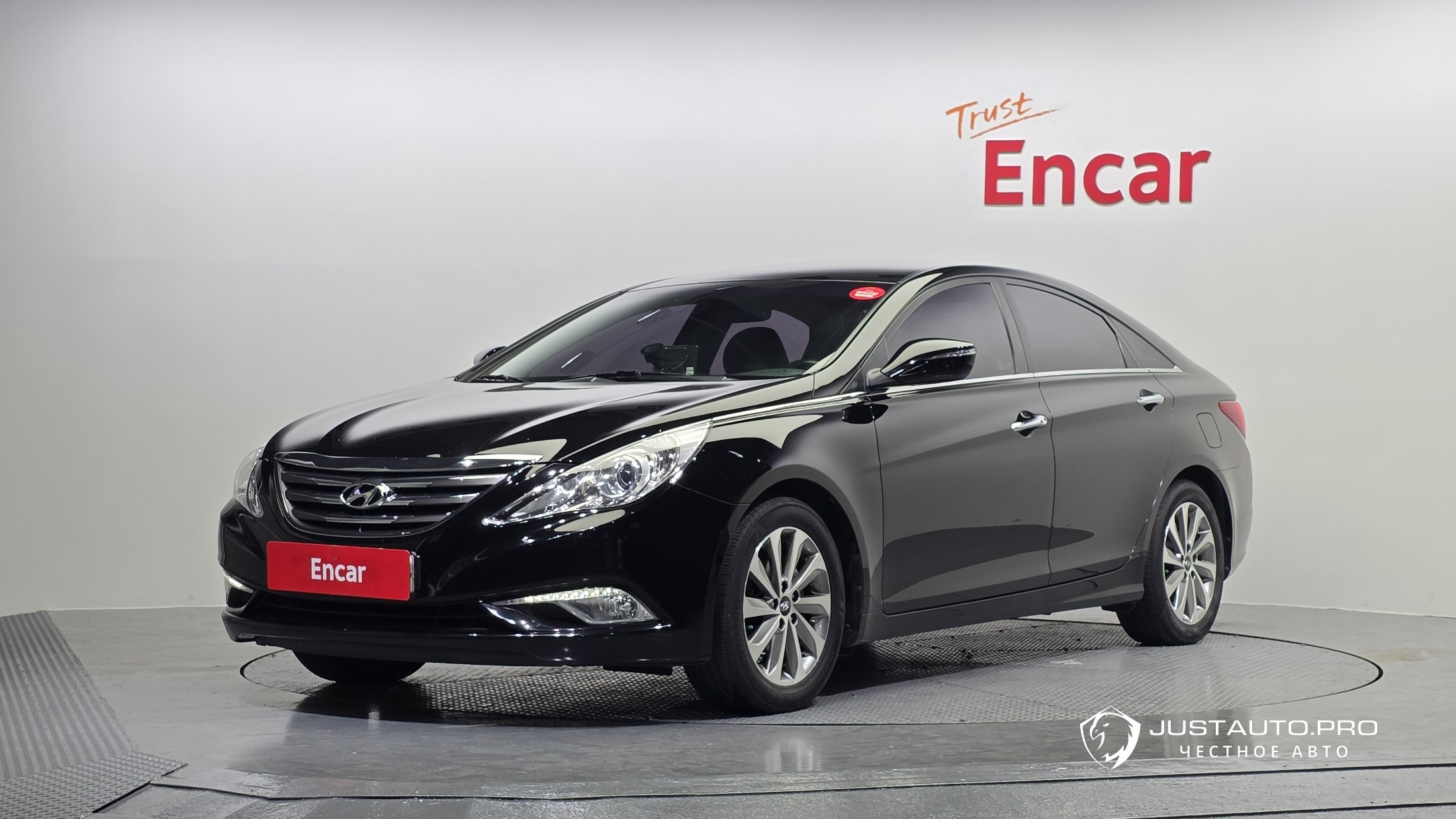 Автомобиль Hyundai Sonata