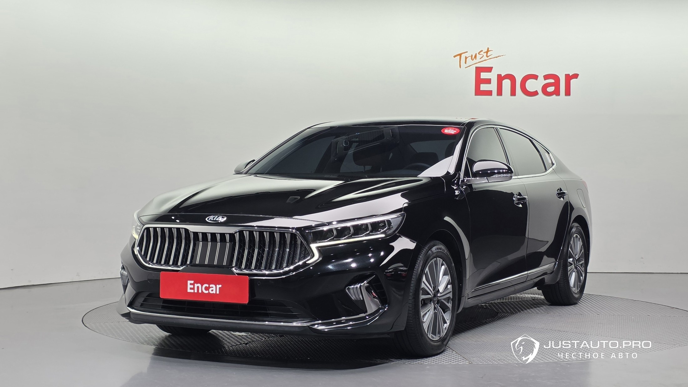 Автомобиль Kia K7