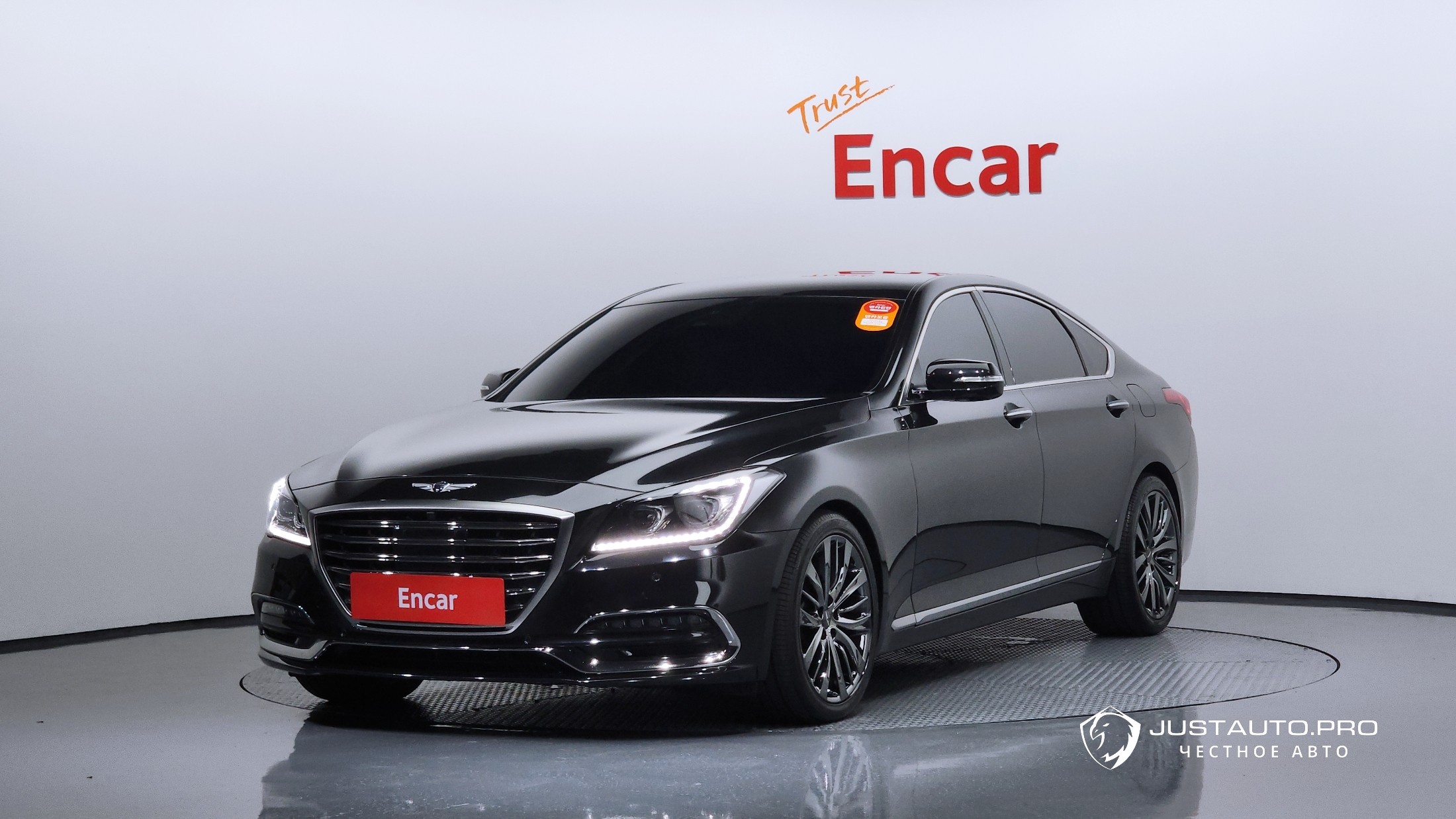 Автомобиль Genesis G80