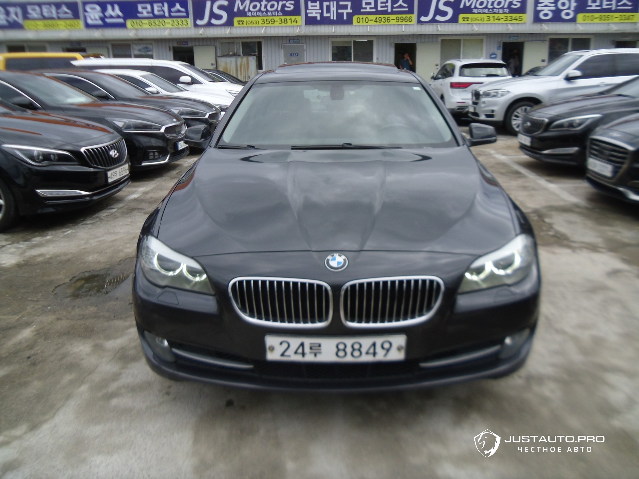 Автомобиль BMW 5-Series